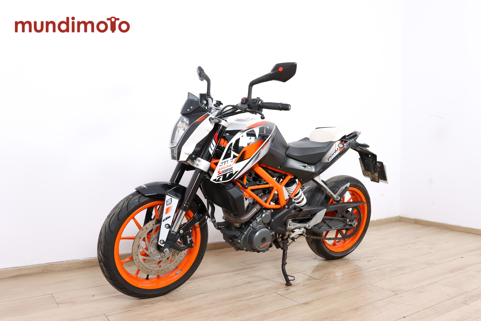 KTM 390 DukeKTM8 KTM 390 DukeKTM8