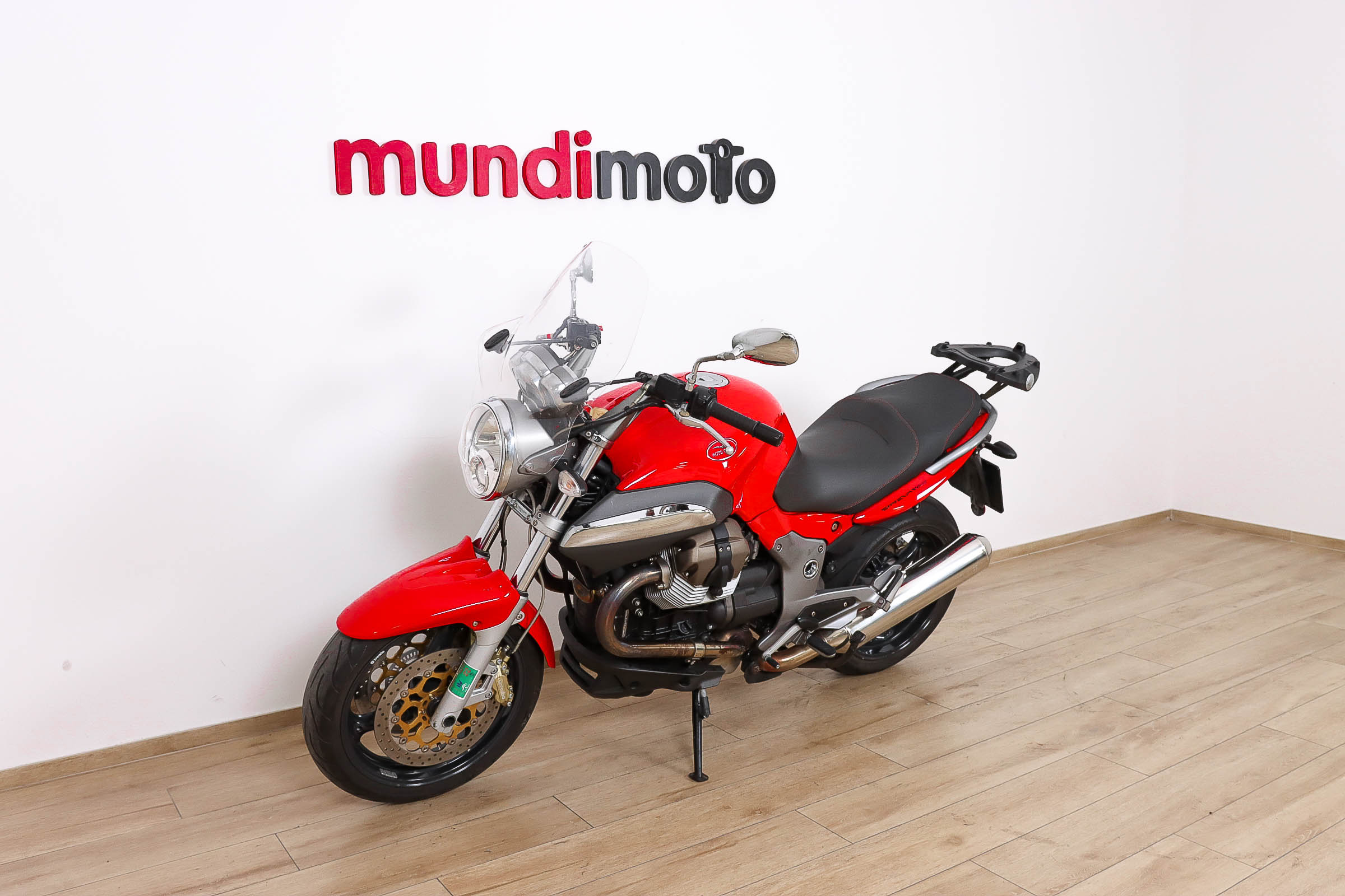 MOTO GUZZI Breva V1100MOTO GUZZI11 MOTO GUZZI Breva V1100MOTO GUZZI11