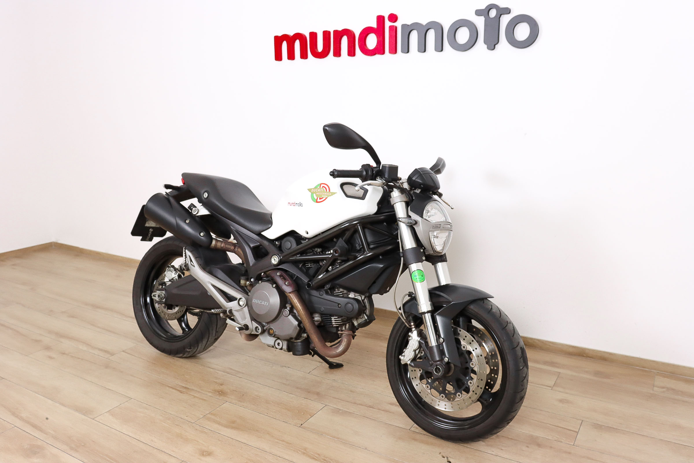 DUCATI MONSTER 696+DUCATI2 DUCATI MONSTER 696+DUCATI2