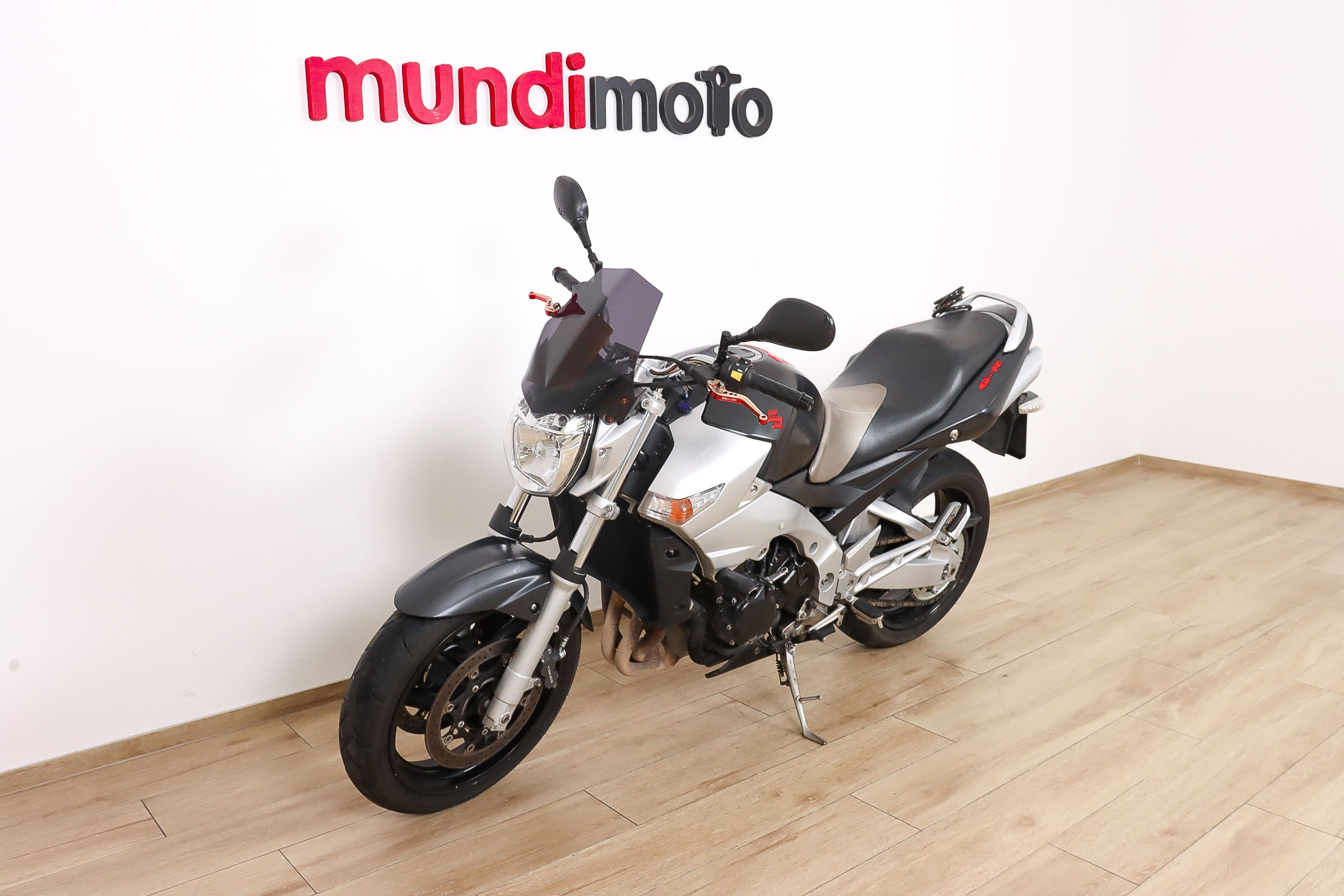 SUZUKI GSR 600SUZUKI7 SUZUKI GSR 600SUZUKI7