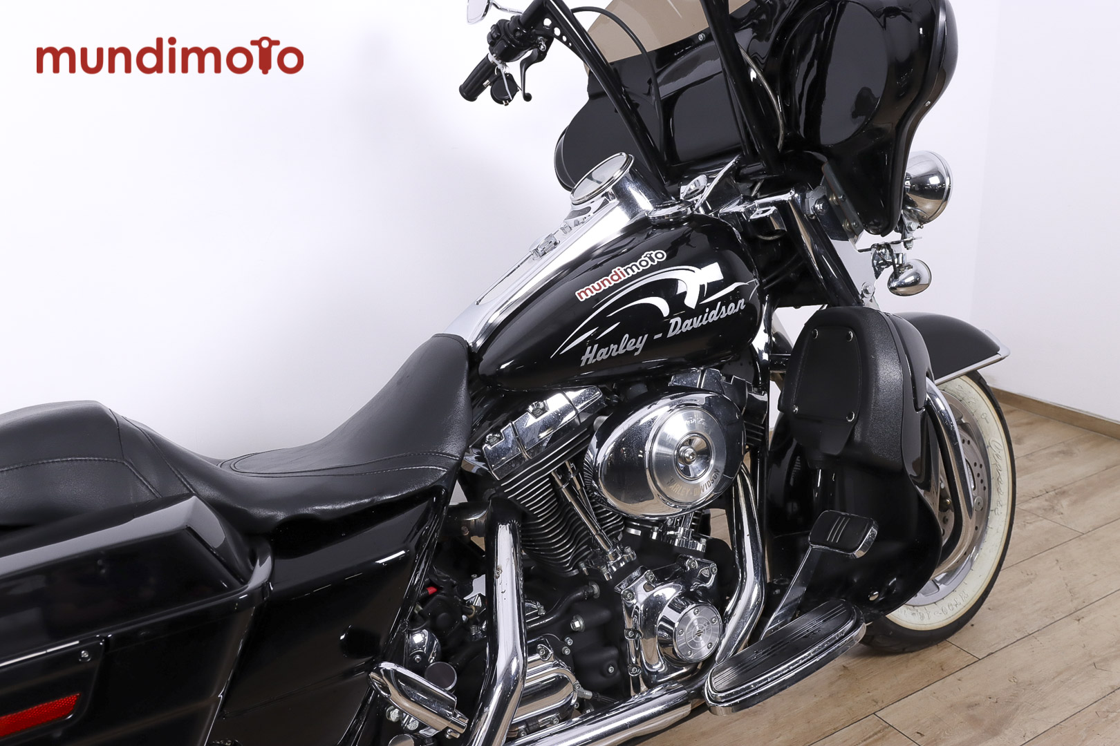 HARLEY DAVIDSON Touring Road KingHARLEY DAVIDSON5 HARLEY DAVIDSON Touring Road KingHARLEY DAVIDSON5