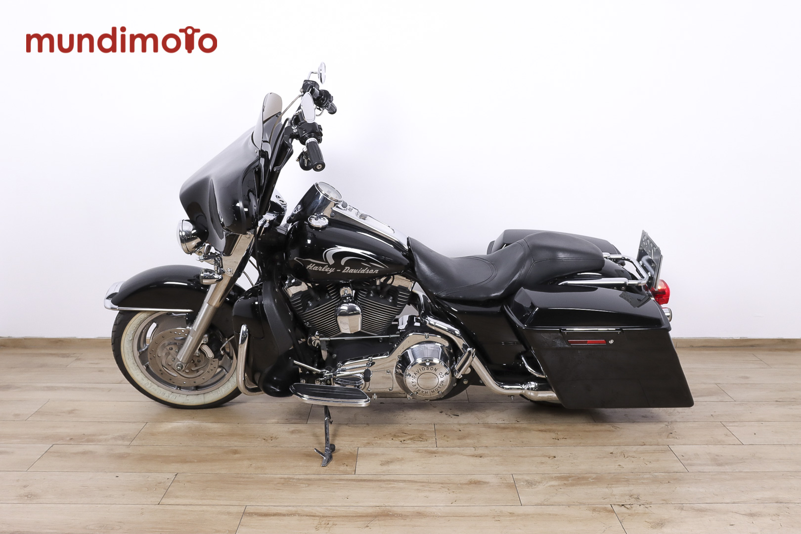 HARLEY DAVIDSON Touring Road KingHARLEY DAVIDSON6 HARLEY DAVIDSON Touring Road KingHARLEY DAVIDSON6