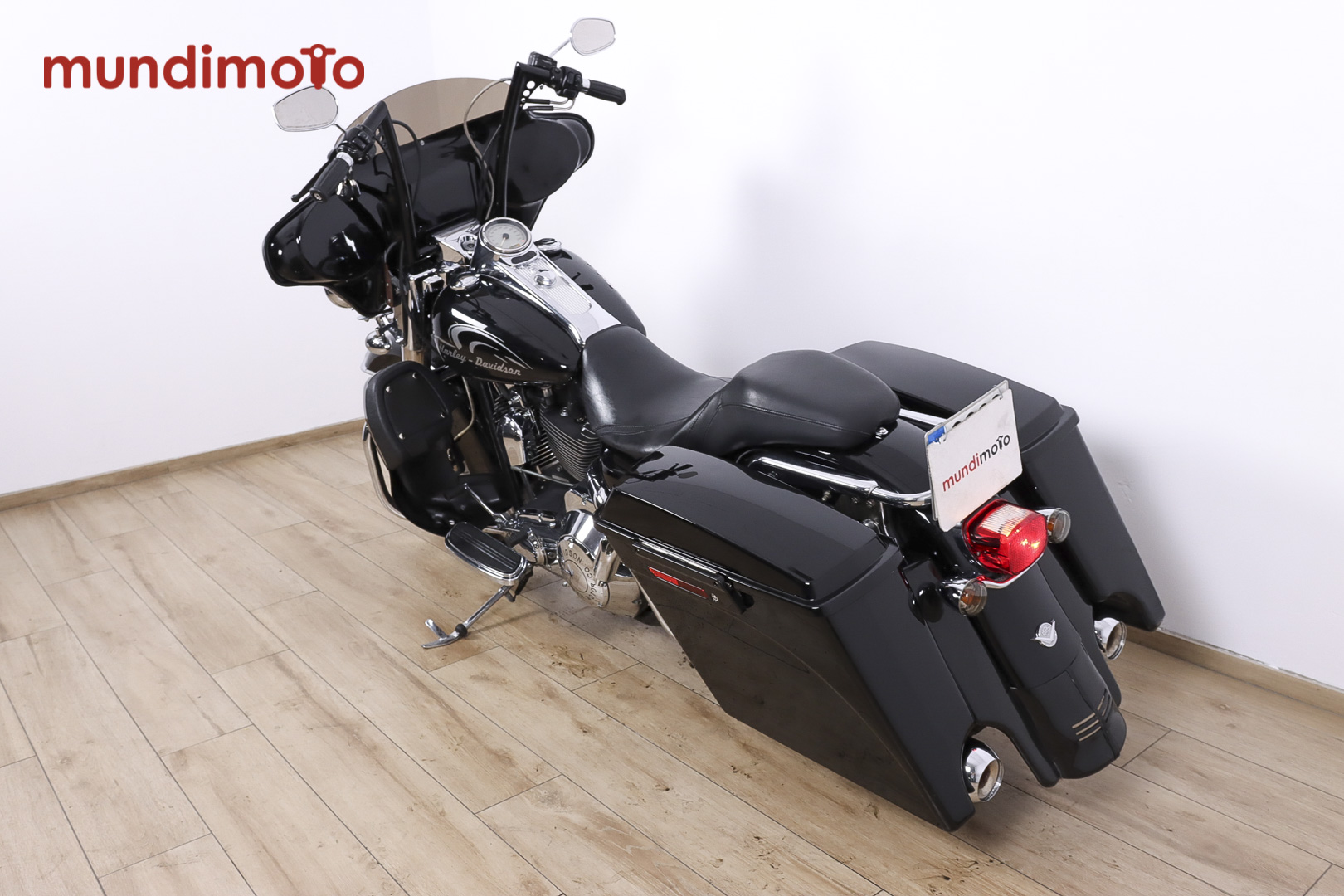 HARLEY DAVIDSON Touring Road KingHARLEY DAVIDSON7 HARLEY DAVIDSON Touring Road KingHARLEY DAVIDSON7