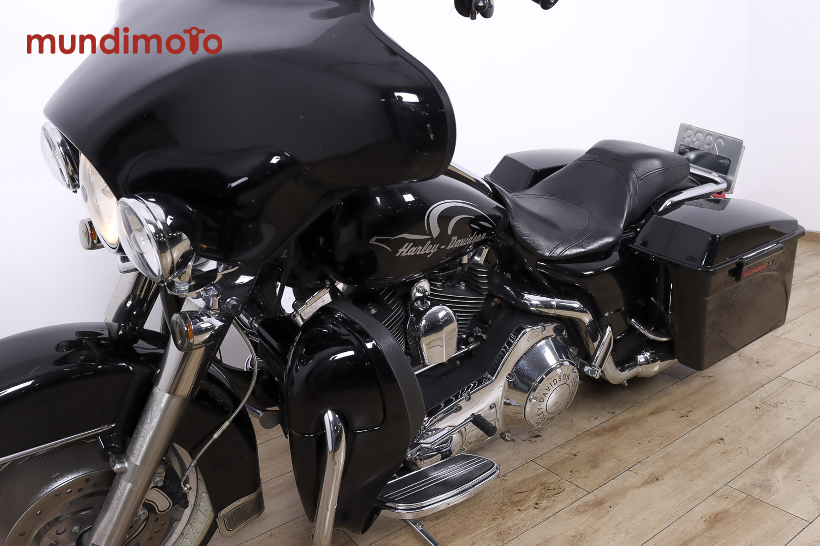 HARLEY DAVIDSON Touring Road KingHARLEY DAVIDSON12 HARLEY DAVIDSON Touring Road KingHARLEY DAVIDSON12