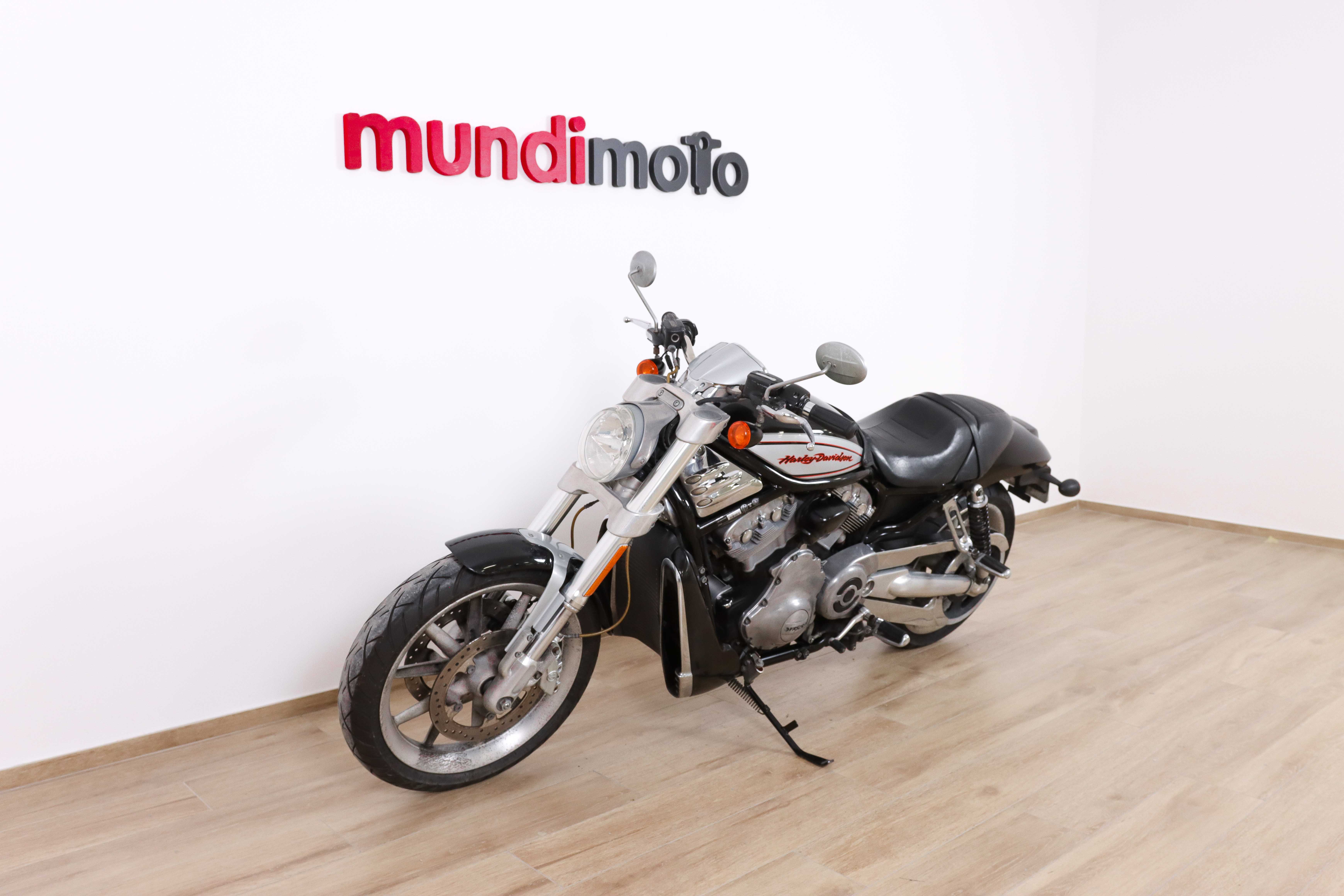 HARLEY DAVIDSON VRSC Street Rod promoHARLEY DAVIDSON8 HARLEY DAVIDSON VRSC Street Rod promoHARLEY DAVIDSON8