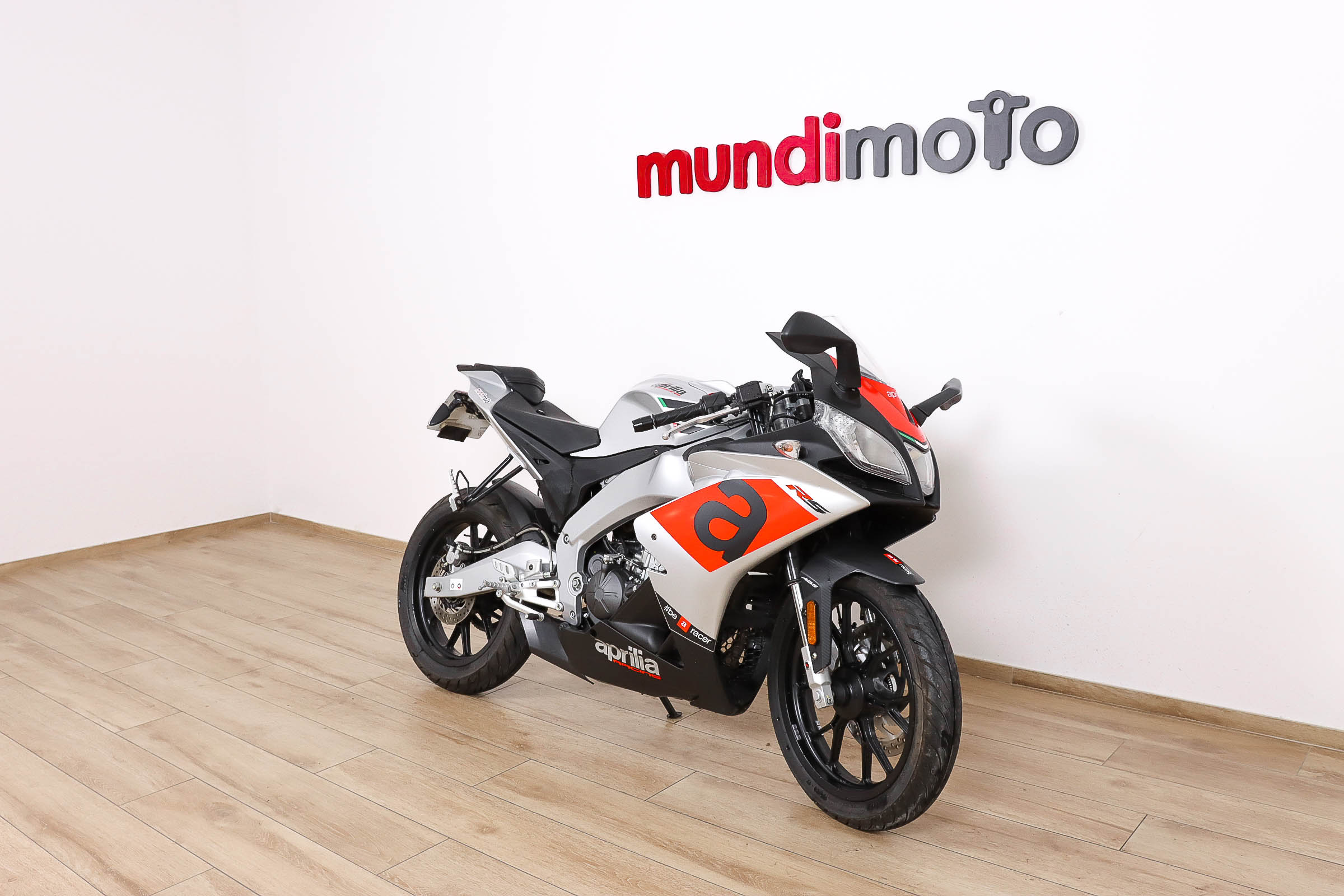 APRILIA RS 125APRILIA1 APRILIA RS 125APRILIA1