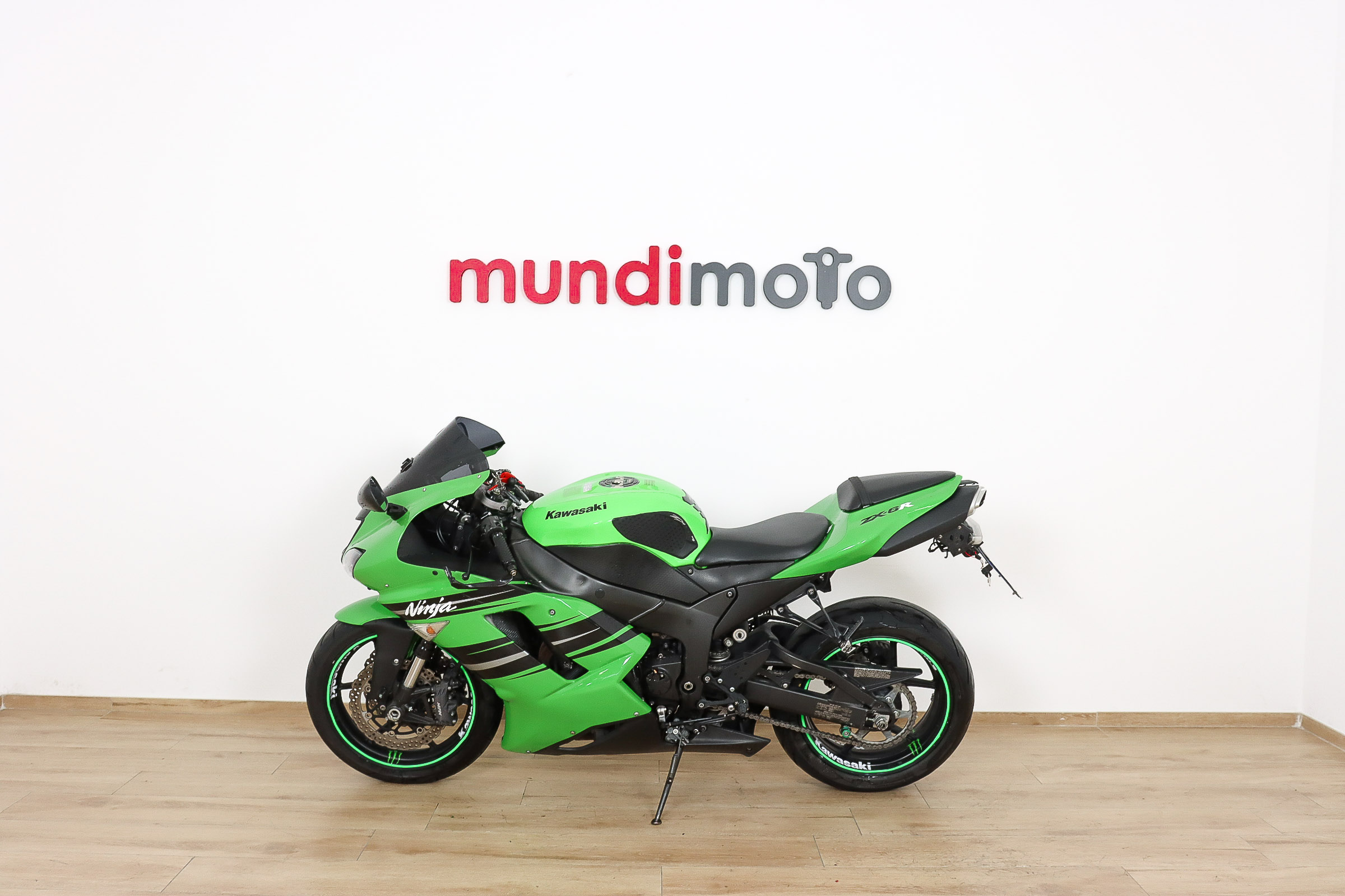 KAWASAKI ZX 6RKAWASAKI8 KAWASAKI ZX 6RKAWASAKI8