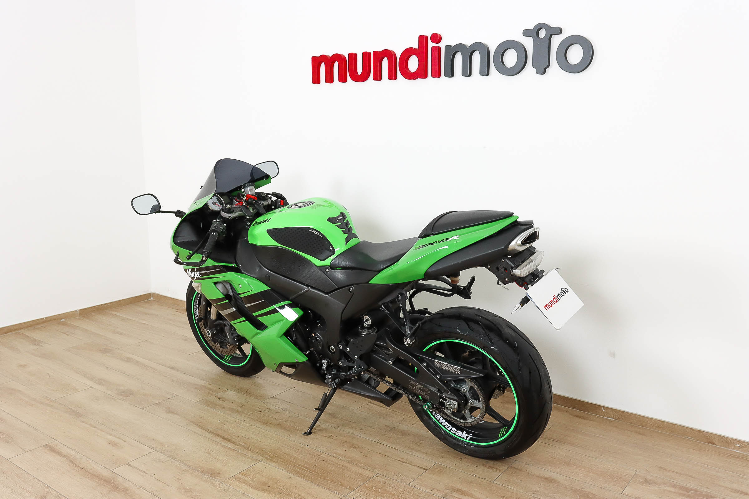 KAWASAKI ZX 6RKAWASAKI10 KAWASAKI ZX 6RKAWASAKI10