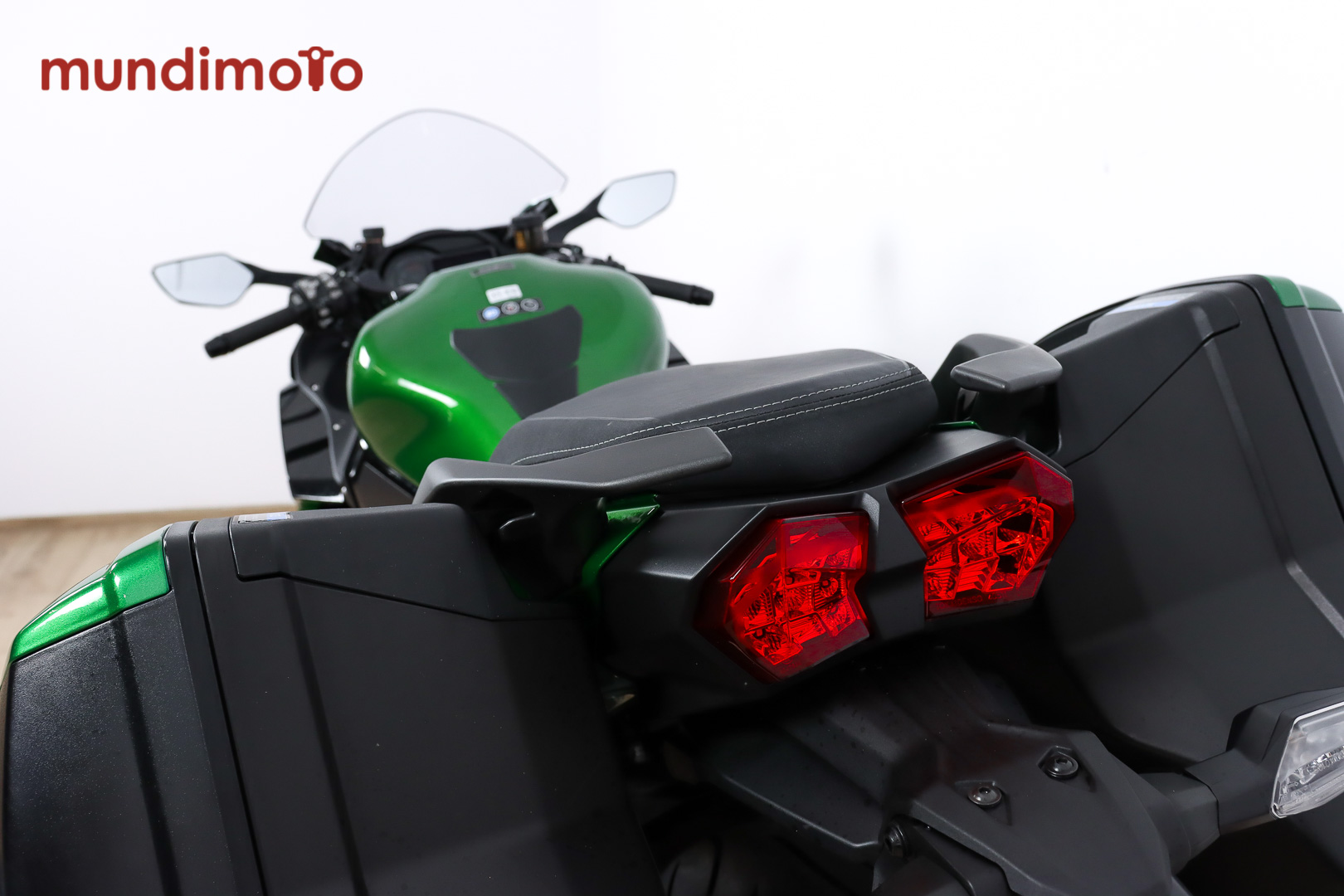 KAWASAKI Ninja H2 SX SE +KAWASAKI9 KAWASAKI Ninja H2 SX SE +KAWASAKI9