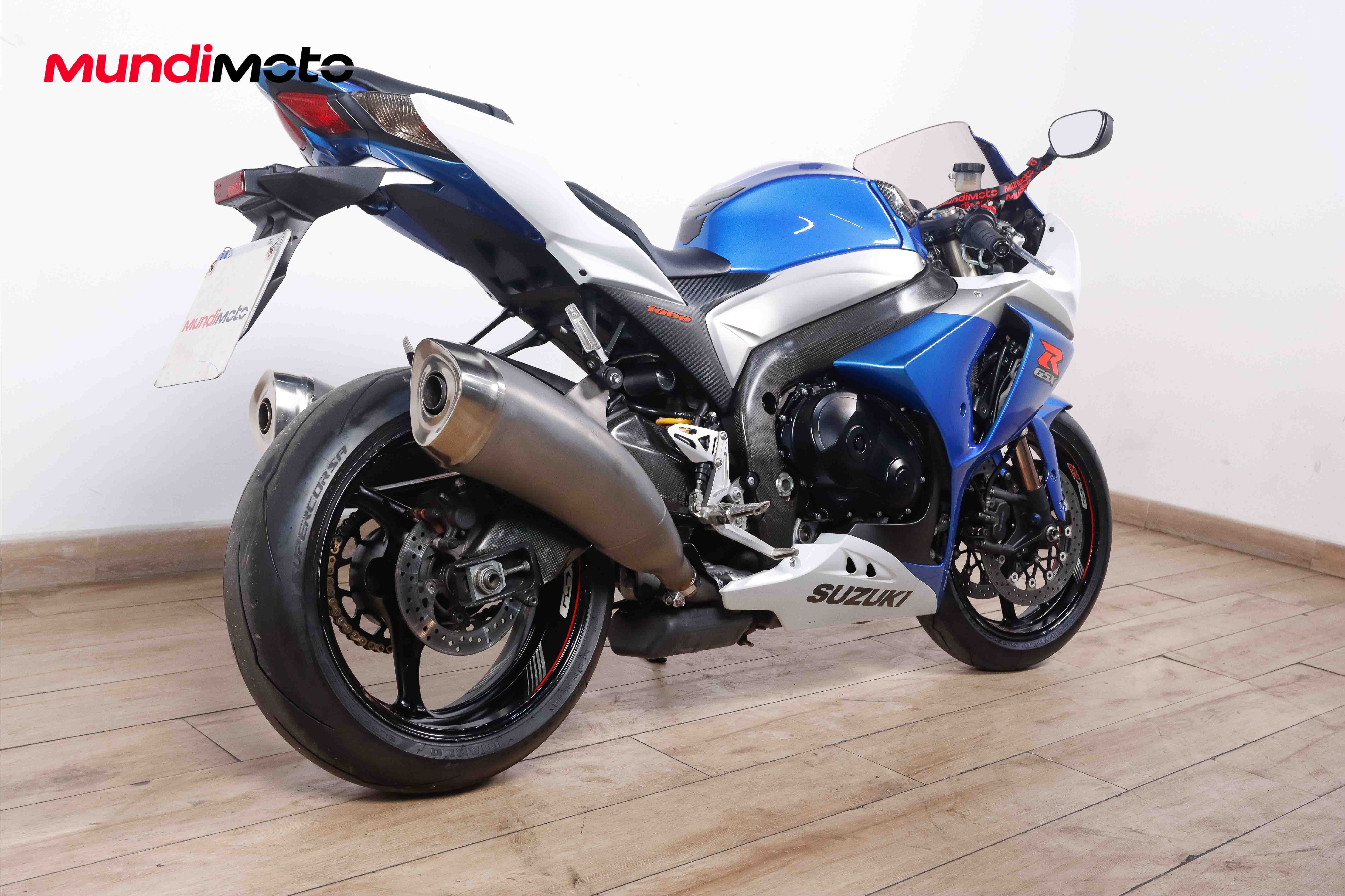 SUZUKI GSX R1000SUZUKI2 SUZUKI GSX R1000SUZUKI2