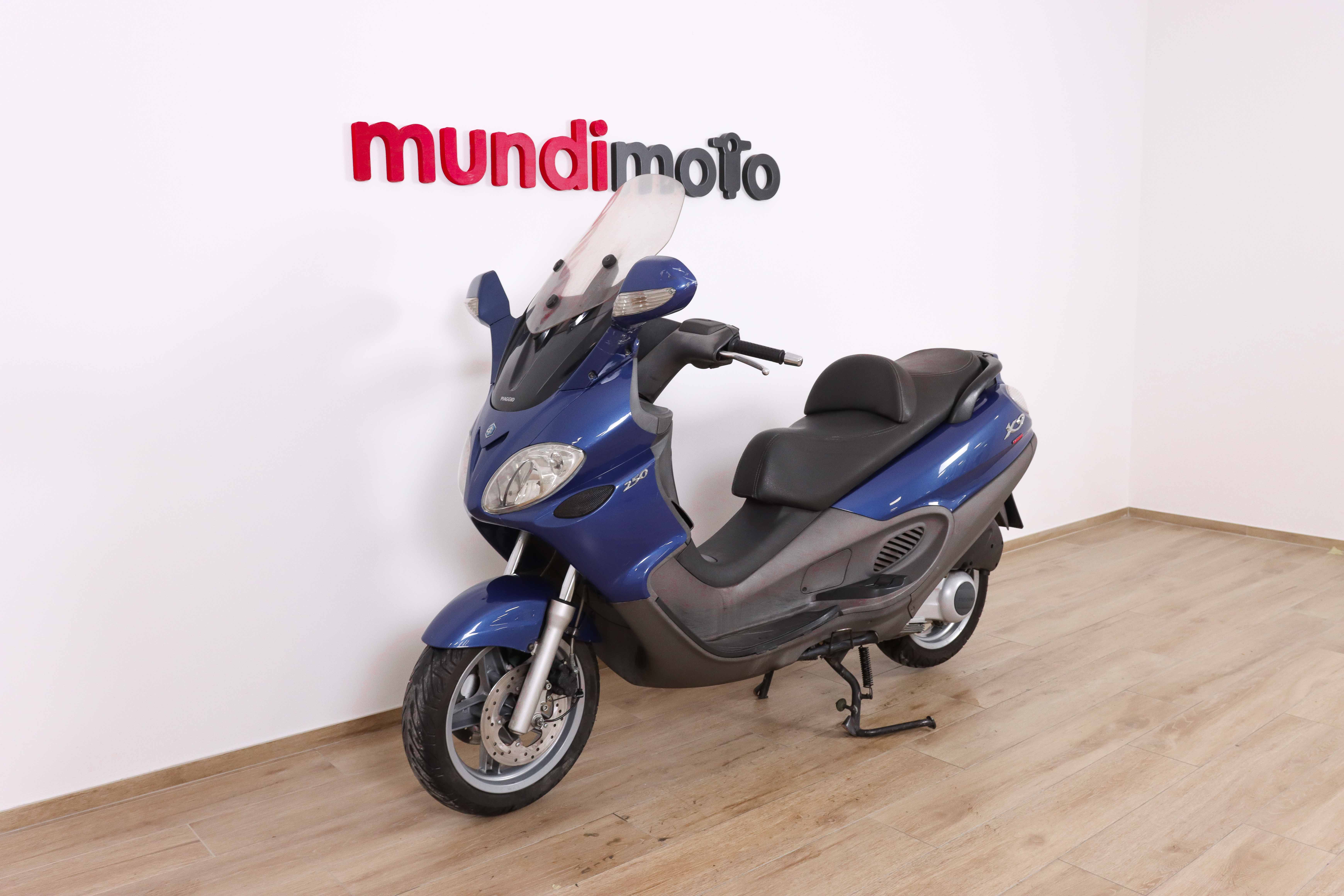 PIAGGIO X9 250 promoPIAGGIO6 PIAGGIO X9 250 promoPIAGGIO6