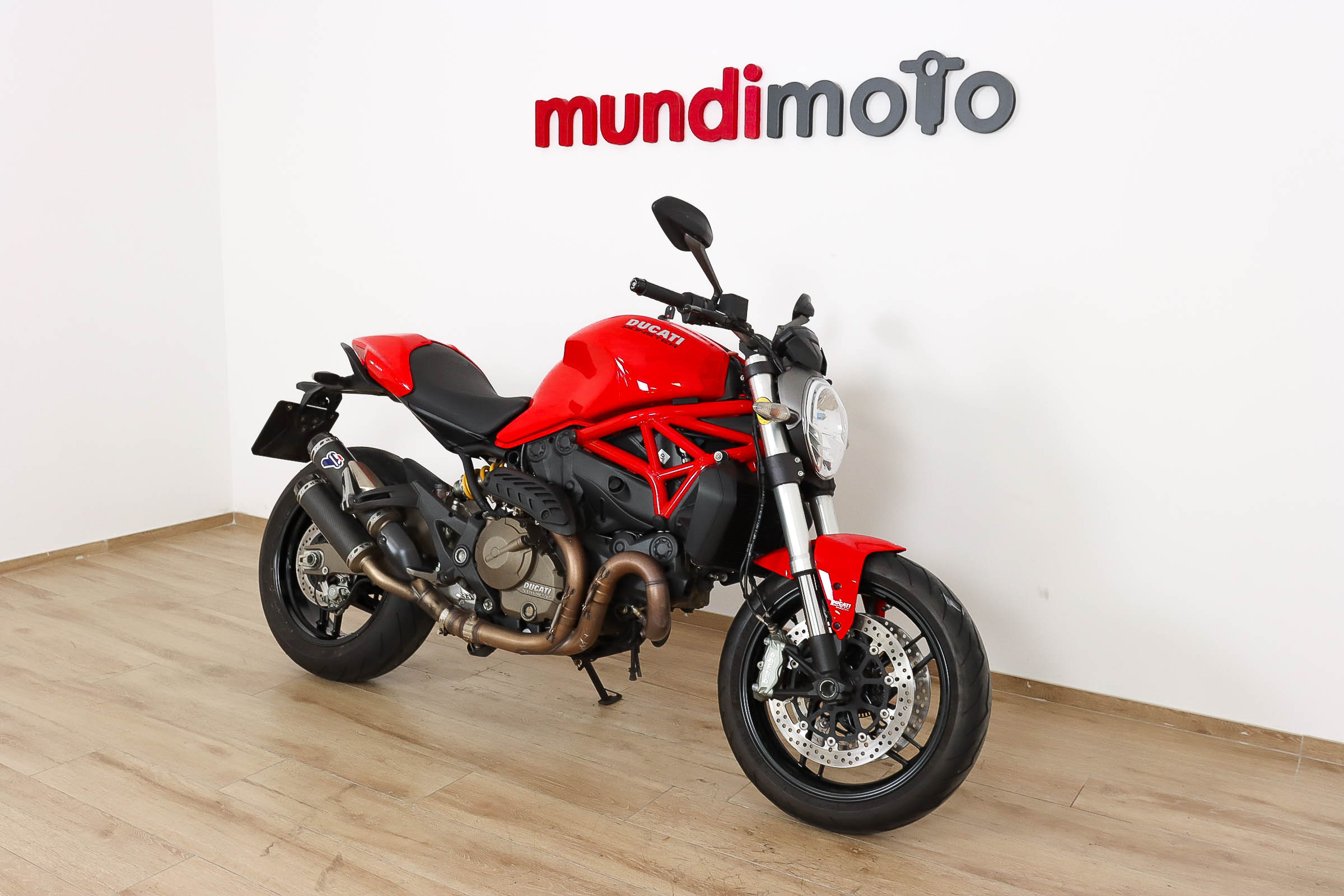 DUCATI Monster 821DUCATI2 DUCATI Monster 821DUCATI2