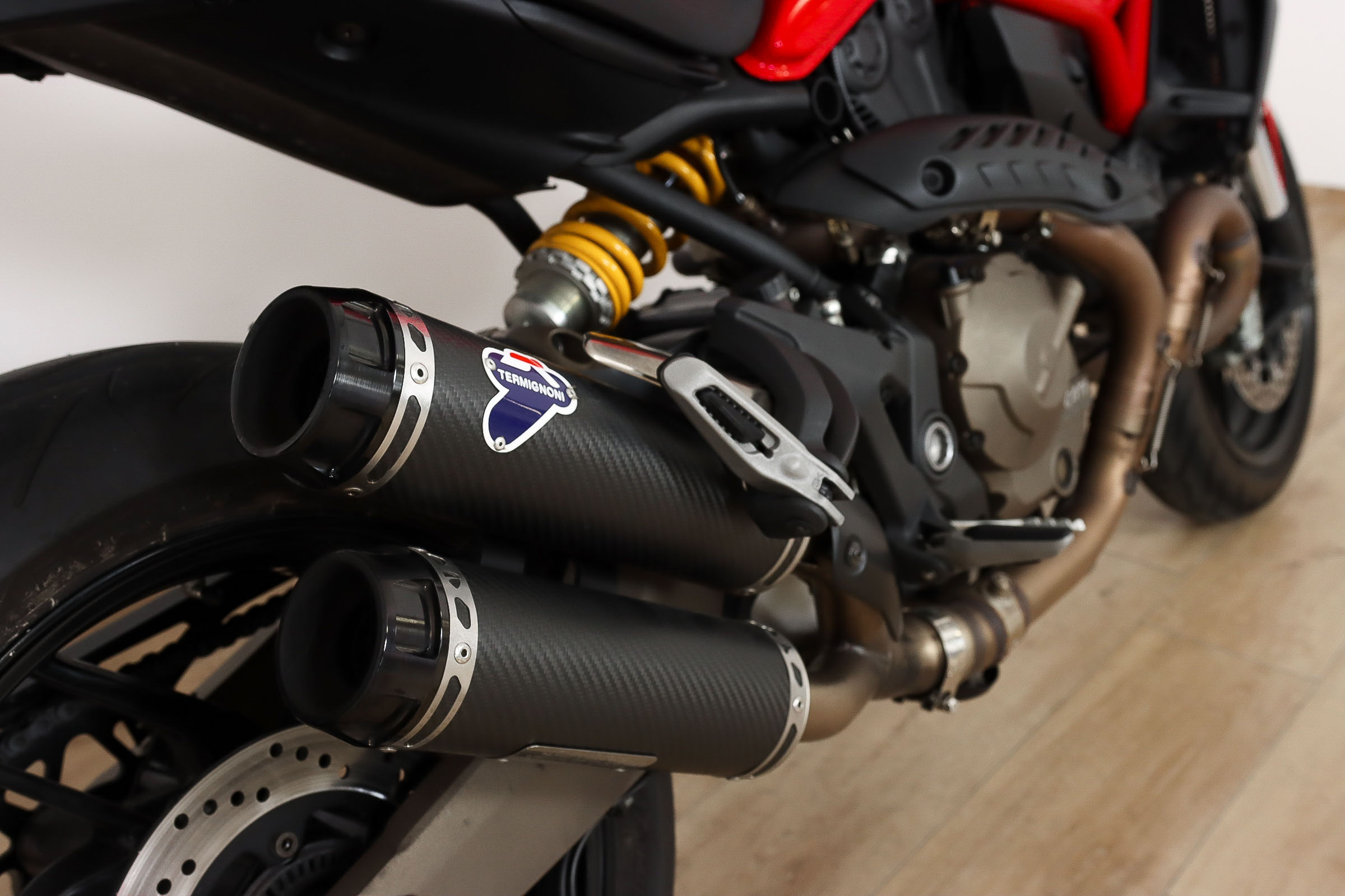 DUCATI Monster 821DUCATI6 DUCATI Monster 821DUCATI6