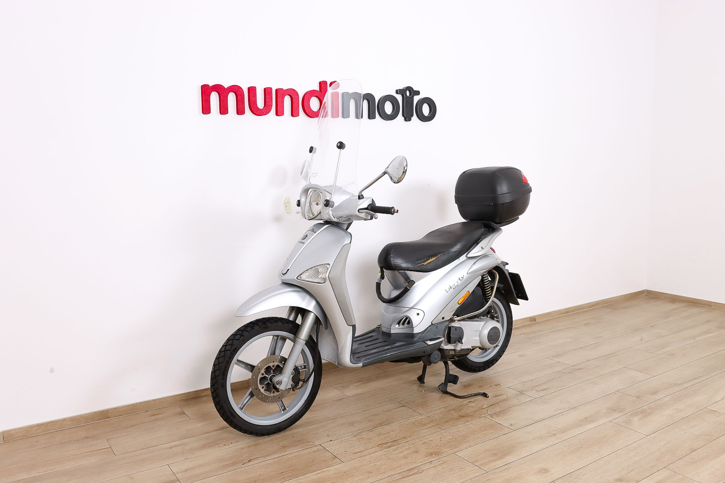PIAGGIO LIBERTY 124 4TPIAGGIO8 PIAGGIO LIBERTY 124 4TPIAGGIO8
