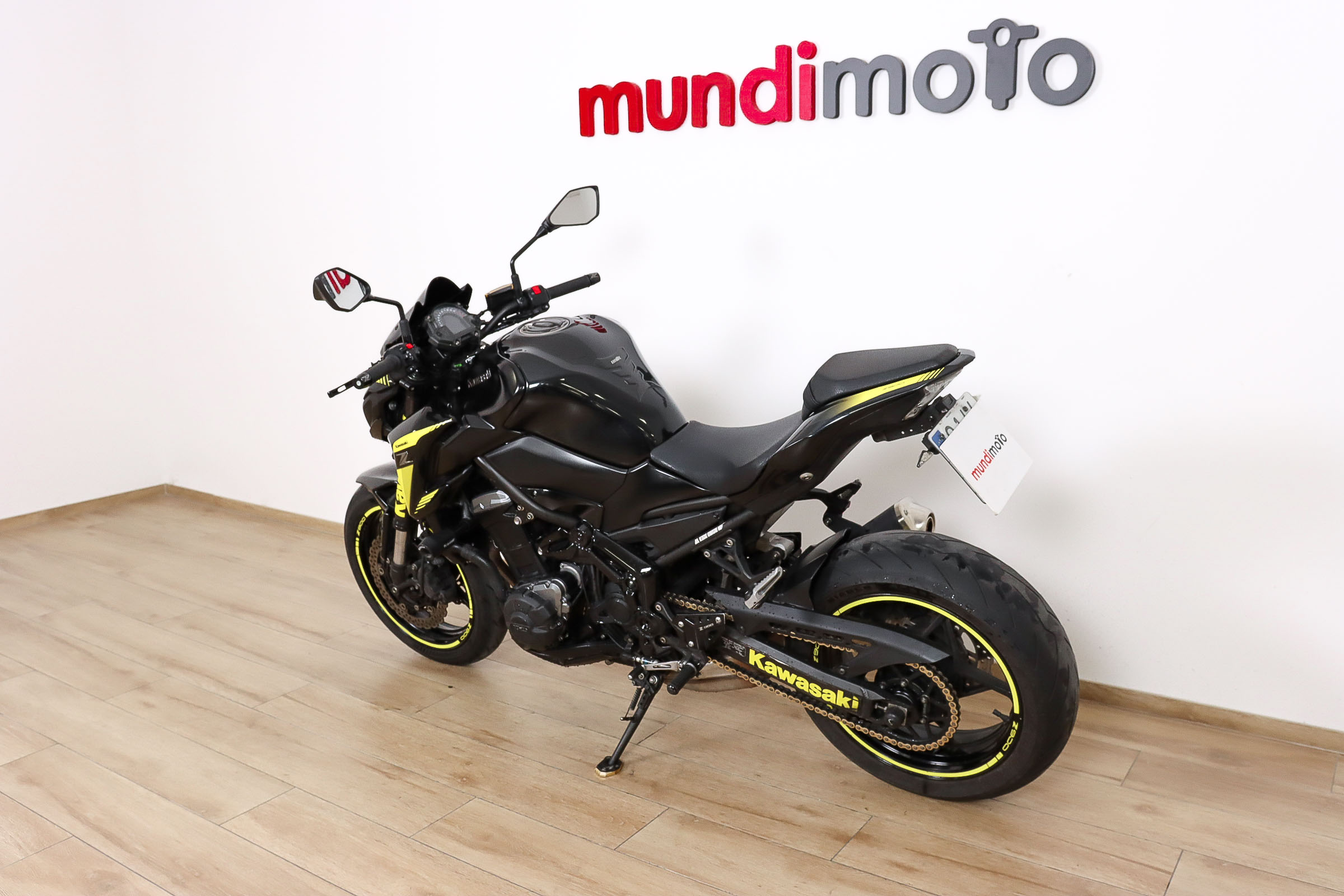 KAWASAKI Z 900KAWASAKI9 KAWASAKI Z 900KAWASAKI9