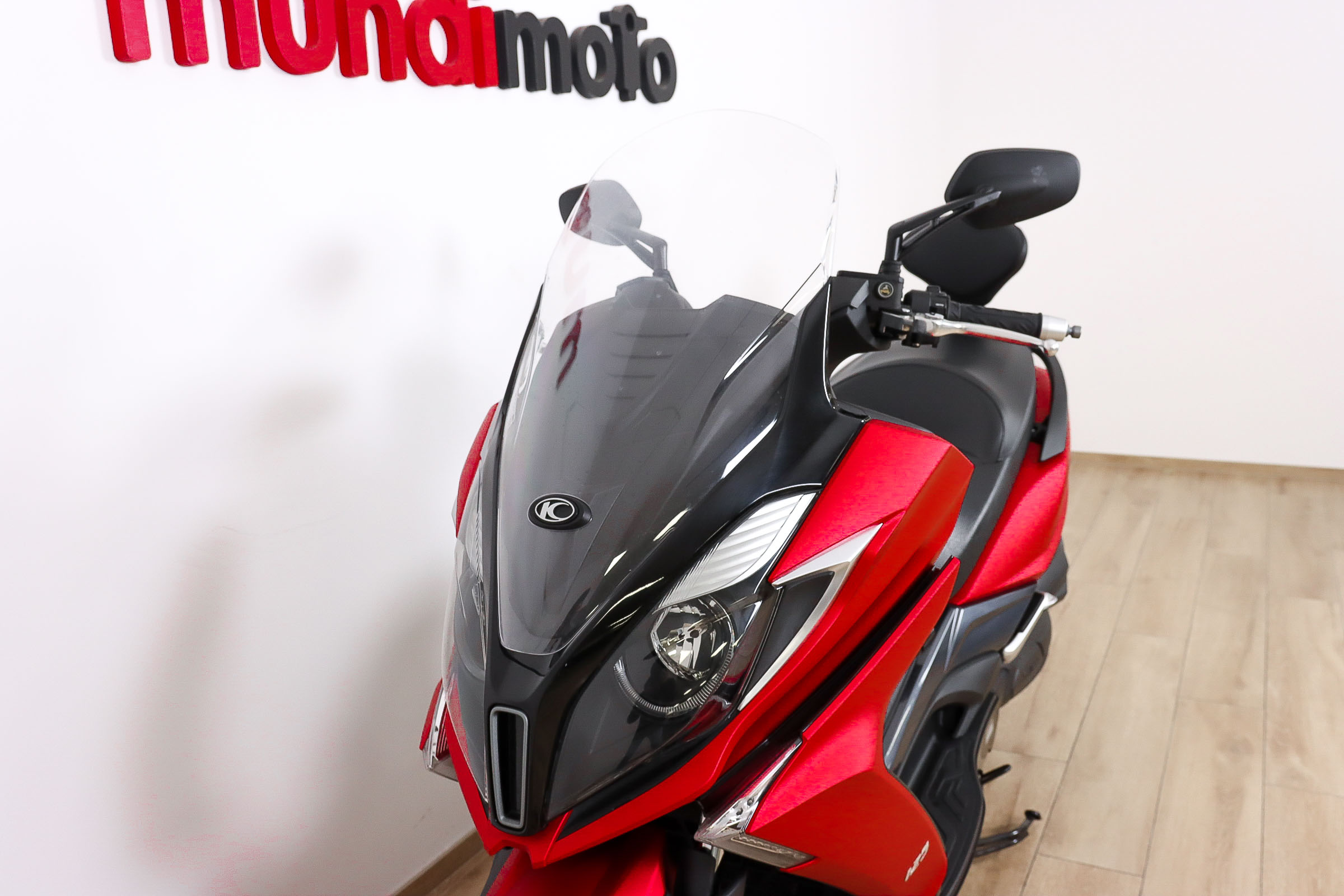 KYMCO Super Dink 125iKYMCO10 KYMCO Super Dink 125iKYMCO10