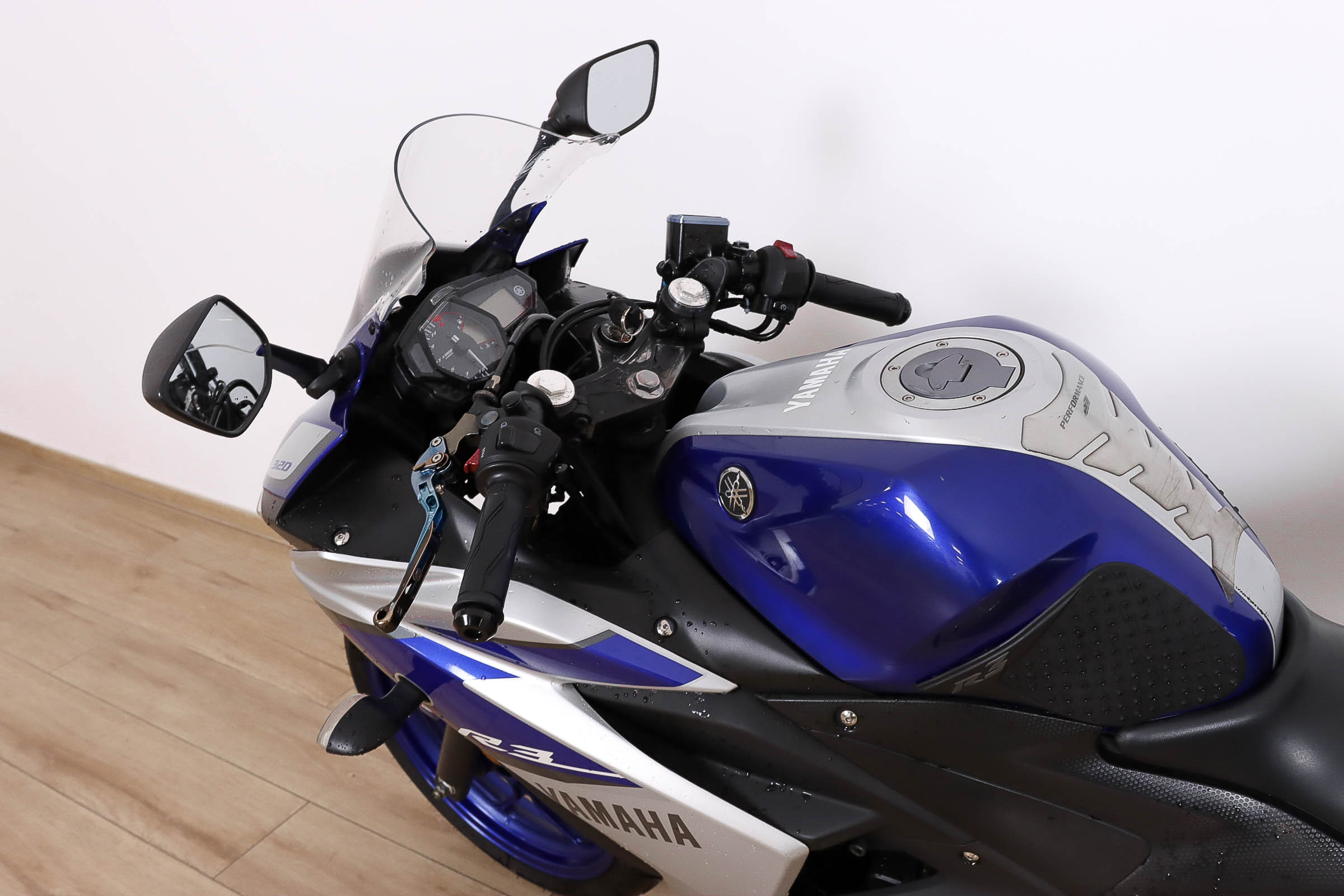 YAMAHA YZF-R3YAMAHA10 YAMAHA YZF-R3YAMAHA10