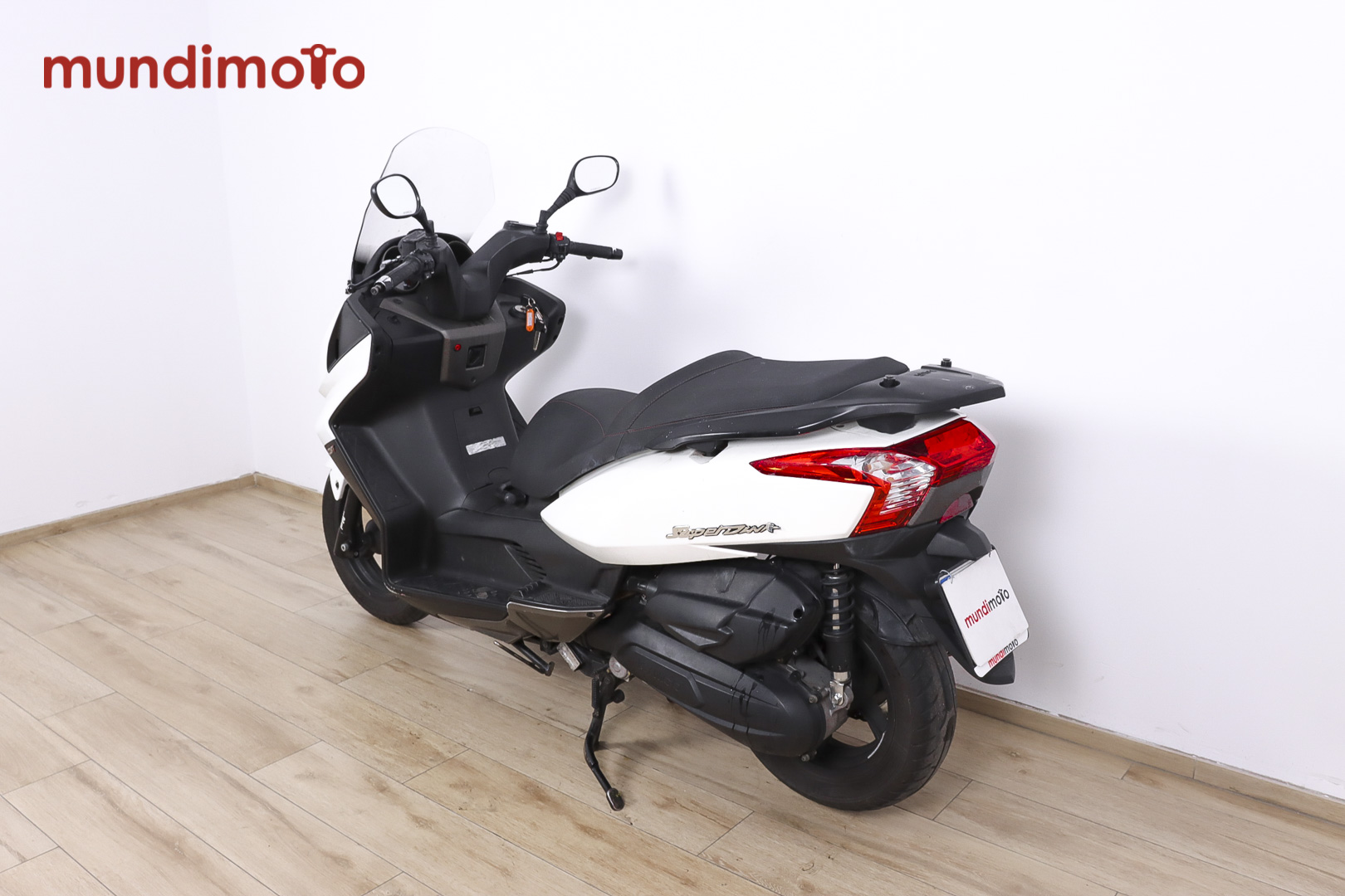 KYMCO Super Dink 125i ABSKYMCO6 KYMCO Super Dink 125i ABSKYMCO6