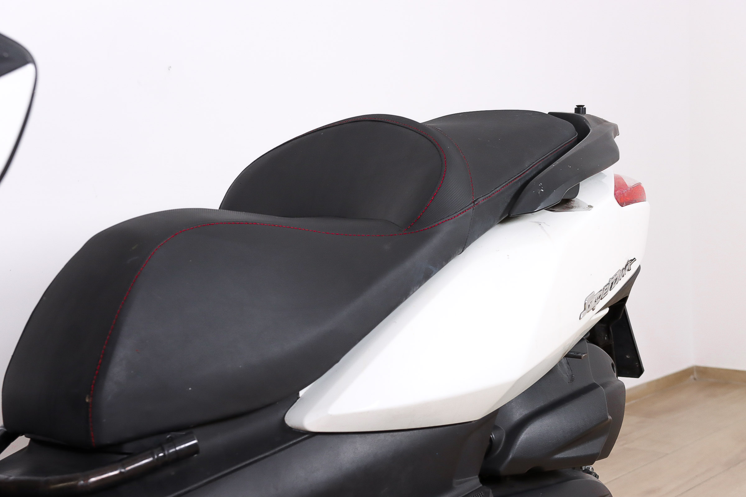 KYMCO Super Dink 125i ABSKYMCO14 KYMCO Super Dink 125i ABSKYMCO14