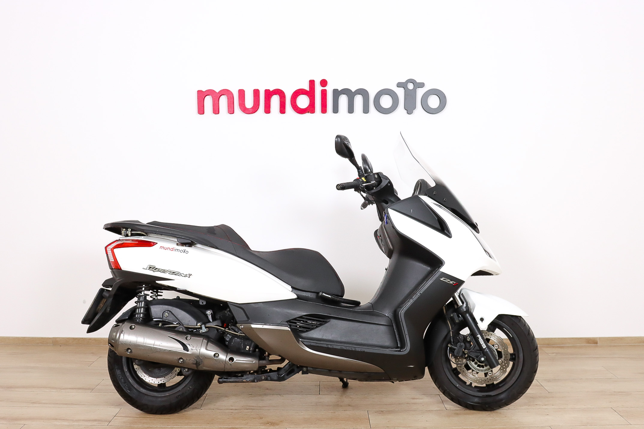 KYMCO Super Dink 125i ABSKYMCO0 KYMCO Super Dink 125i ABSKYMCO0