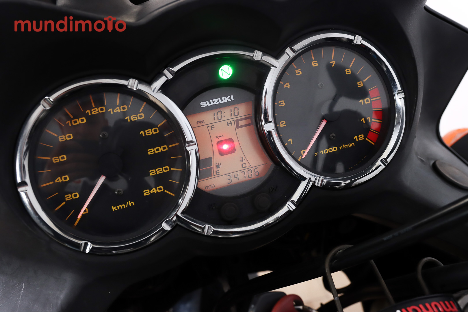 SUZUKI V-Strom 1000SUZUKI11 SUZUKI V-Strom 1000SUZUKI11