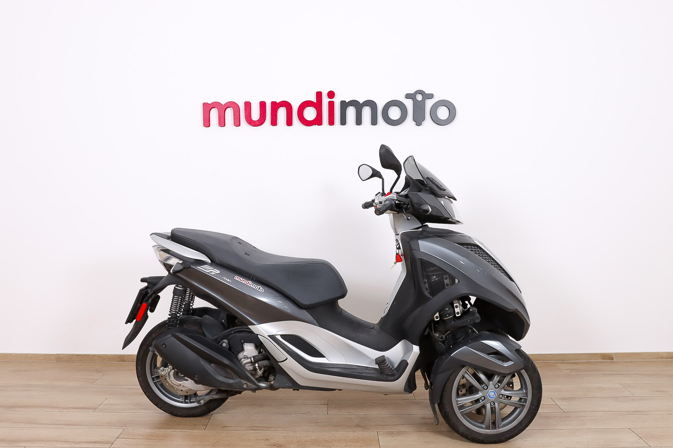 PIAGGIO MP3 Yourban 300 IEPIAGGIO1 PIAGGIO MP3 Yourban 300 IEPIAGGIO1