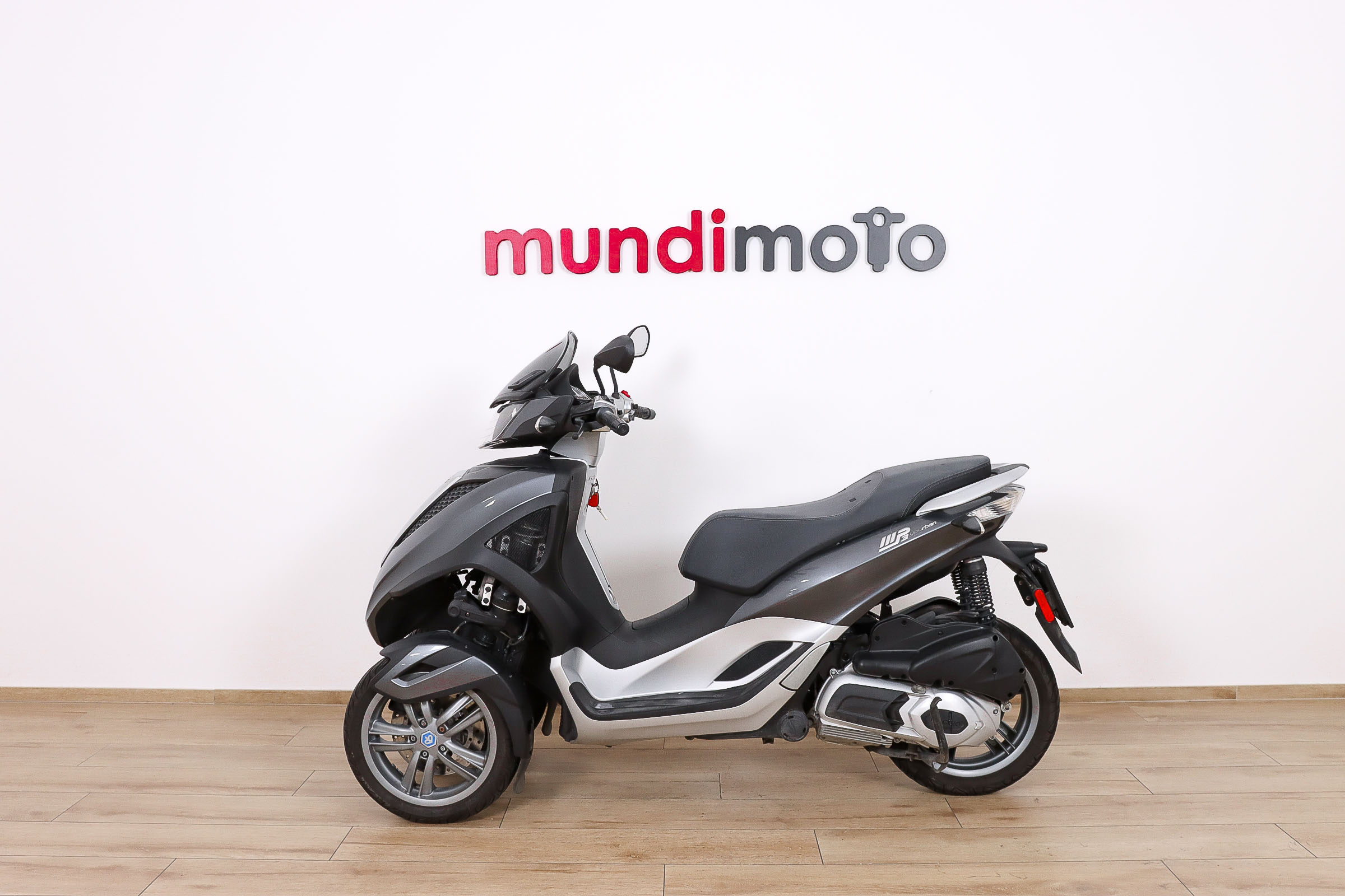 PIAGGIO MP3 Yourban 300 IEPIAGGIO8 PIAGGIO MP3 Yourban 300 IEPIAGGIO8