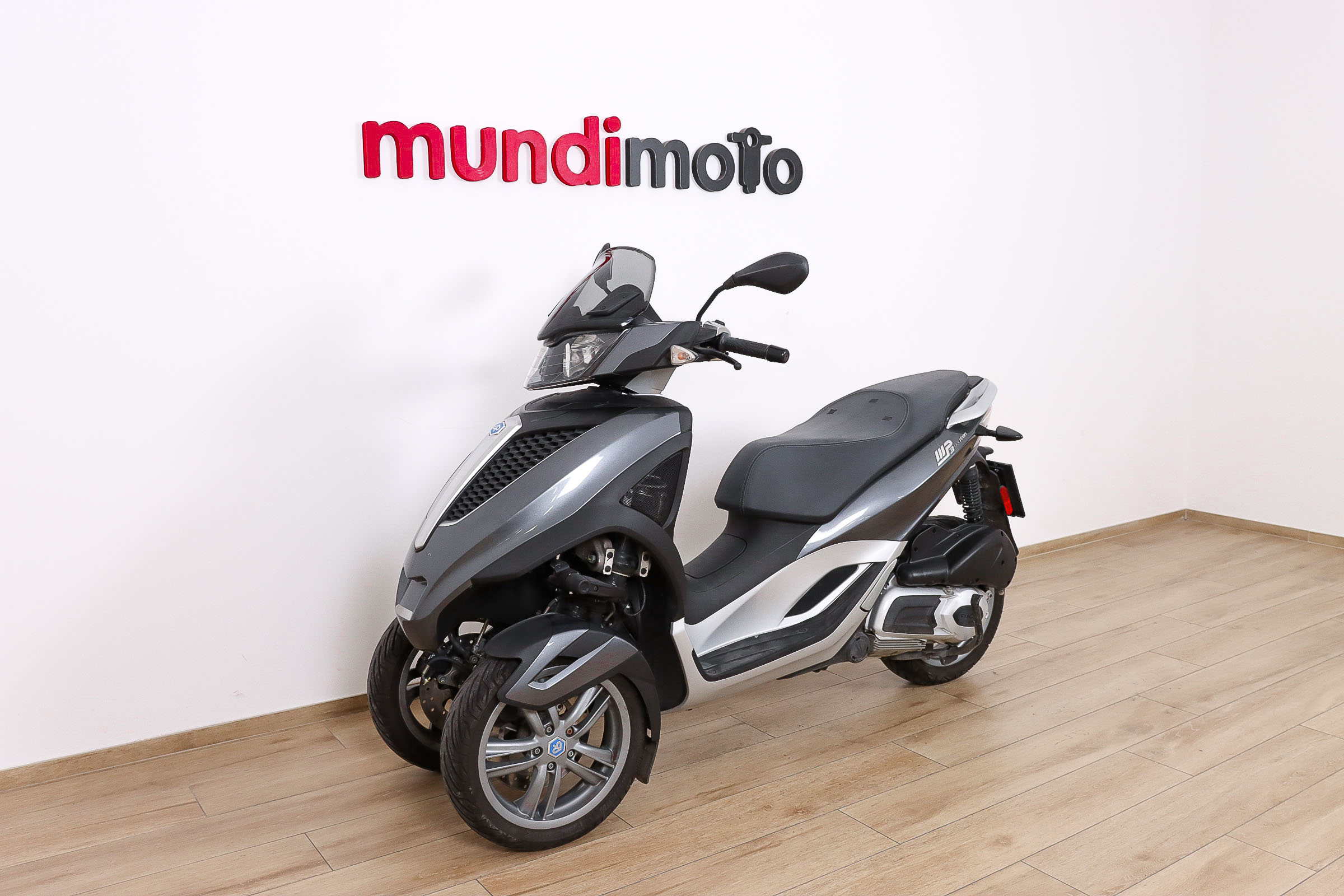 PIAGGIO MP3 Yourban 300 IEPIAGGIO10 PIAGGIO MP3 Yourban 300 IEPIAGGIO10