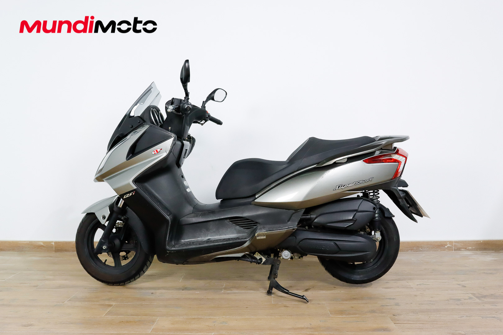 KYMCO Super Dink 125iKYMCO5 KYMCO Super Dink 125iKYMCO5