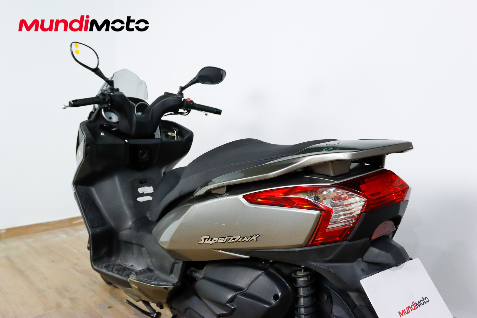 KYMCO Super Dink 125iKYMCO9 KYMCO Super Dink 125iKYMCO9