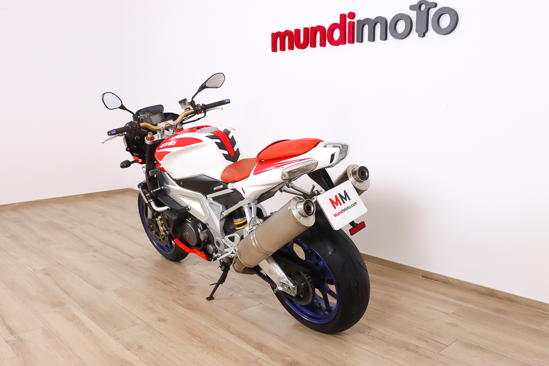 APRILIA RSV Mille R promoAPRILIA5 APRILIA RSV Mille R promoAPRILIA5