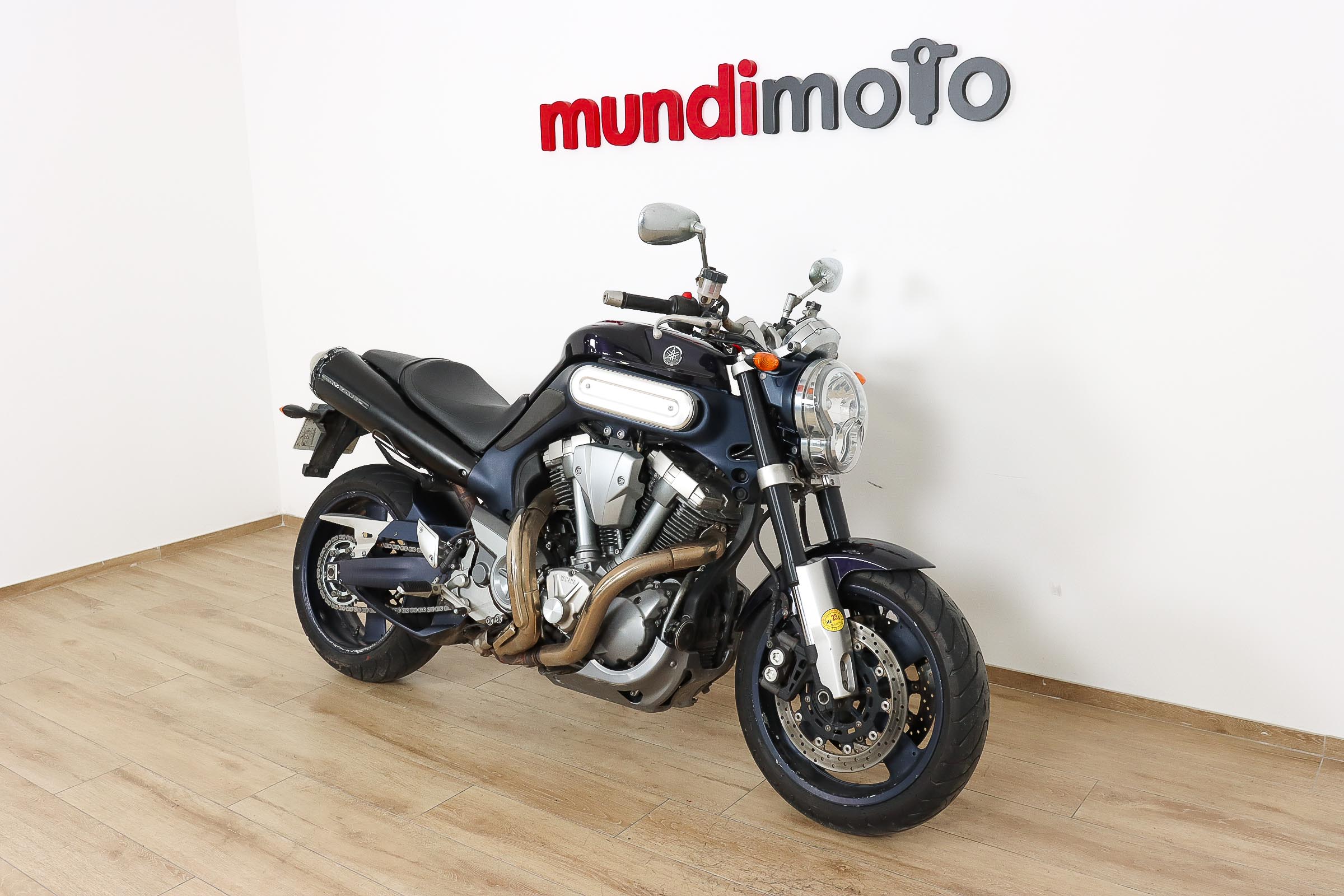 YAMAHA MT 01YAMAHA2 YAMAHA MT 01YAMAHA2