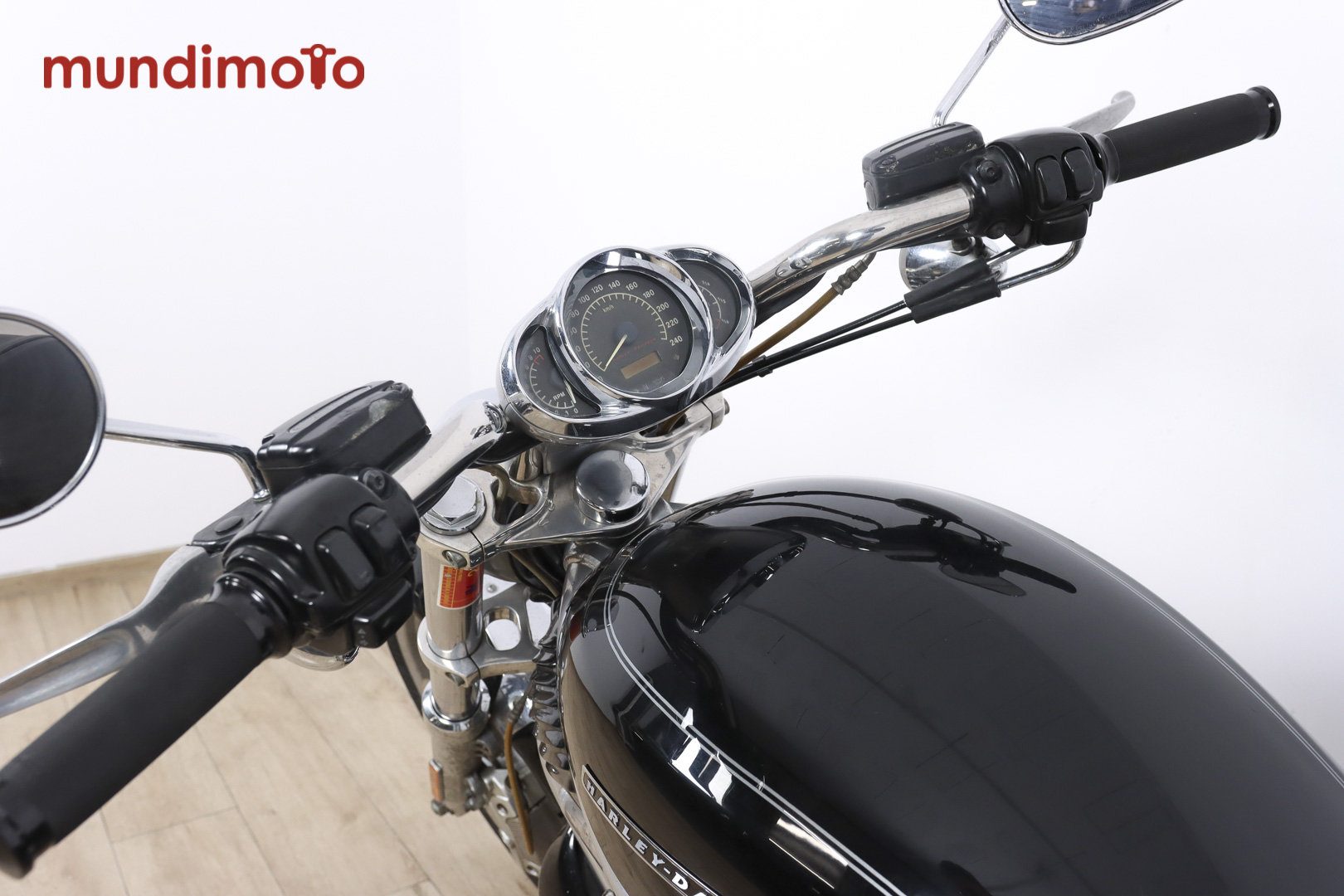 HARLEY DAVIDSON VRSC V-RodHARLEY DAVIDSON10 HARLEY DAVIDSON VRSC V-RodHARLEY DAVIDSON10