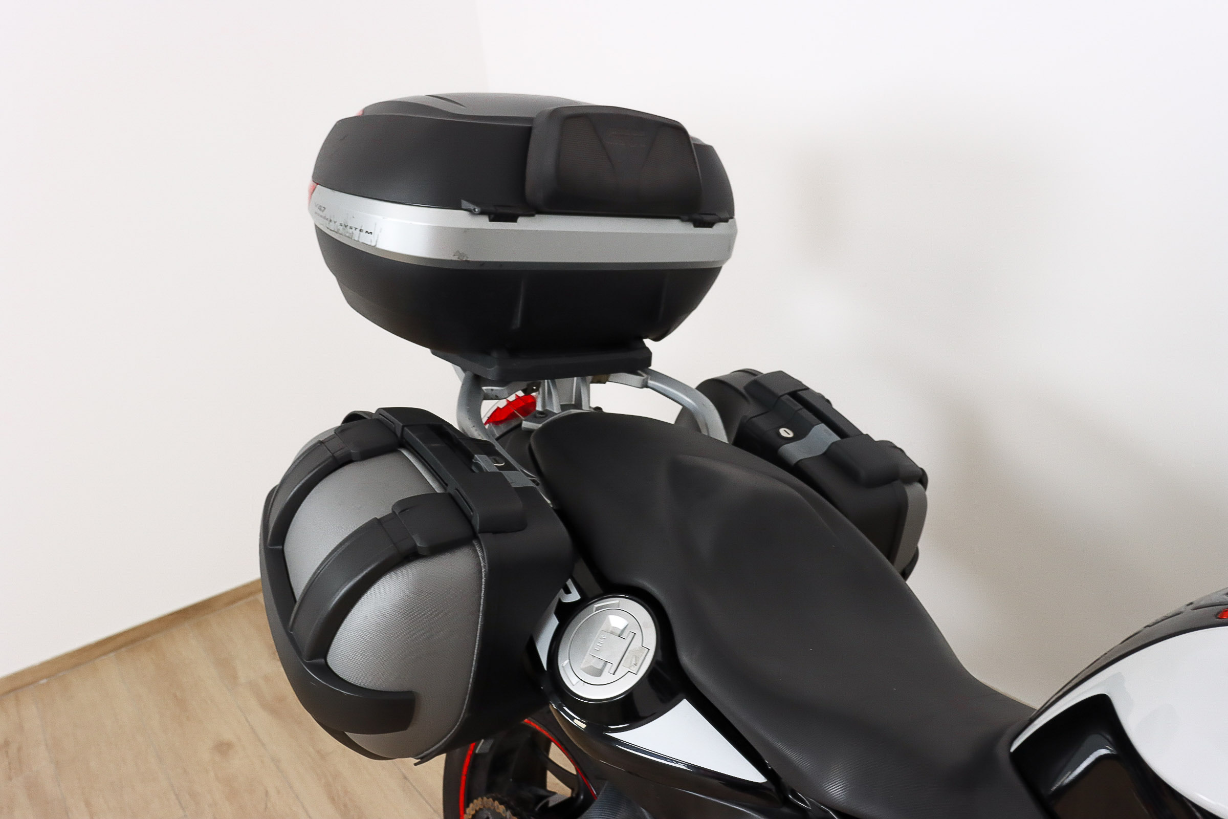 BMW F 800 RBMW7 BMW F 800 RBMW7
