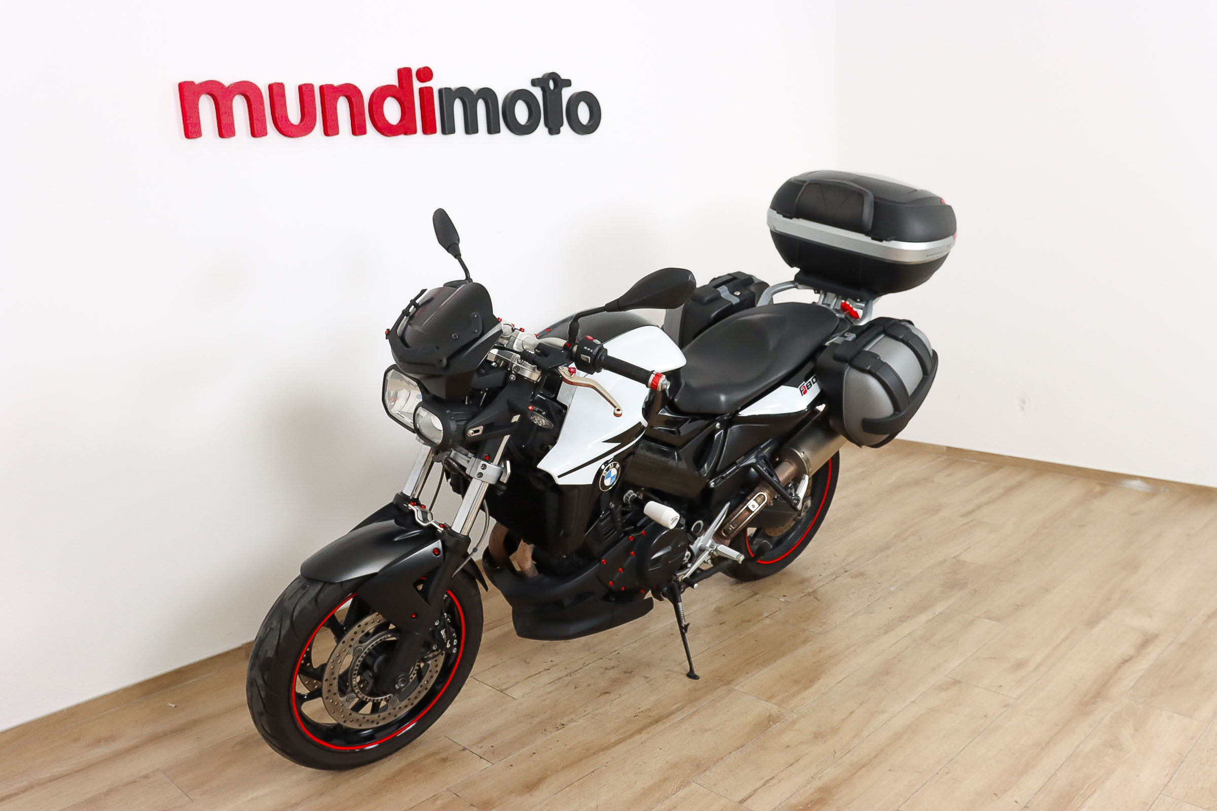 BMW F 800 RBMW9 BMW F 800 RBMW9