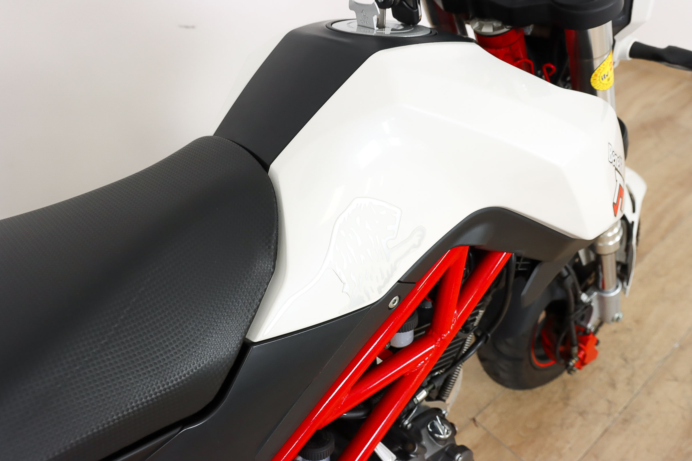 BENELLI TNT 125 Mini TornadoBENELLI5 BENELLI TNT 125 Mini TornadoBENELLI5