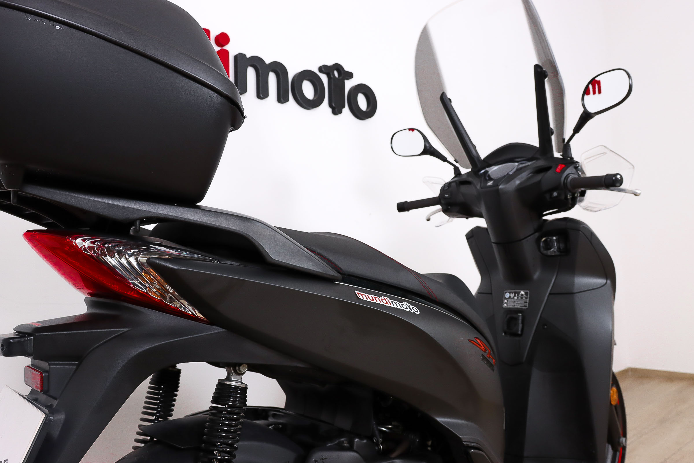 HONDA SCOOPY SH300iHONDA5 HONDA SCOOPY SH300iHONDA5