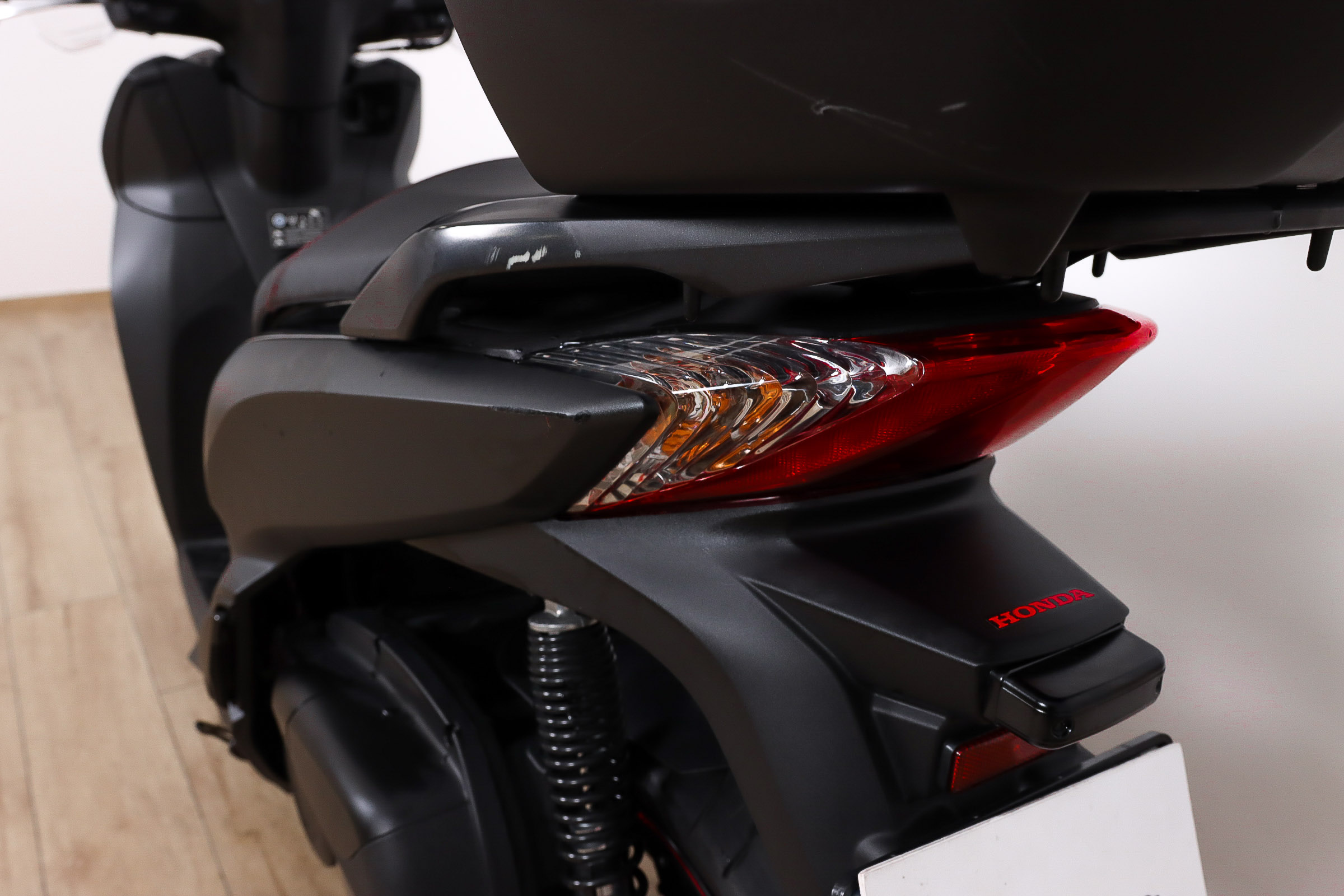 HONDA SCOOPY SH300iHONDA9 HONDA SCOOPY SH300iHONDA9