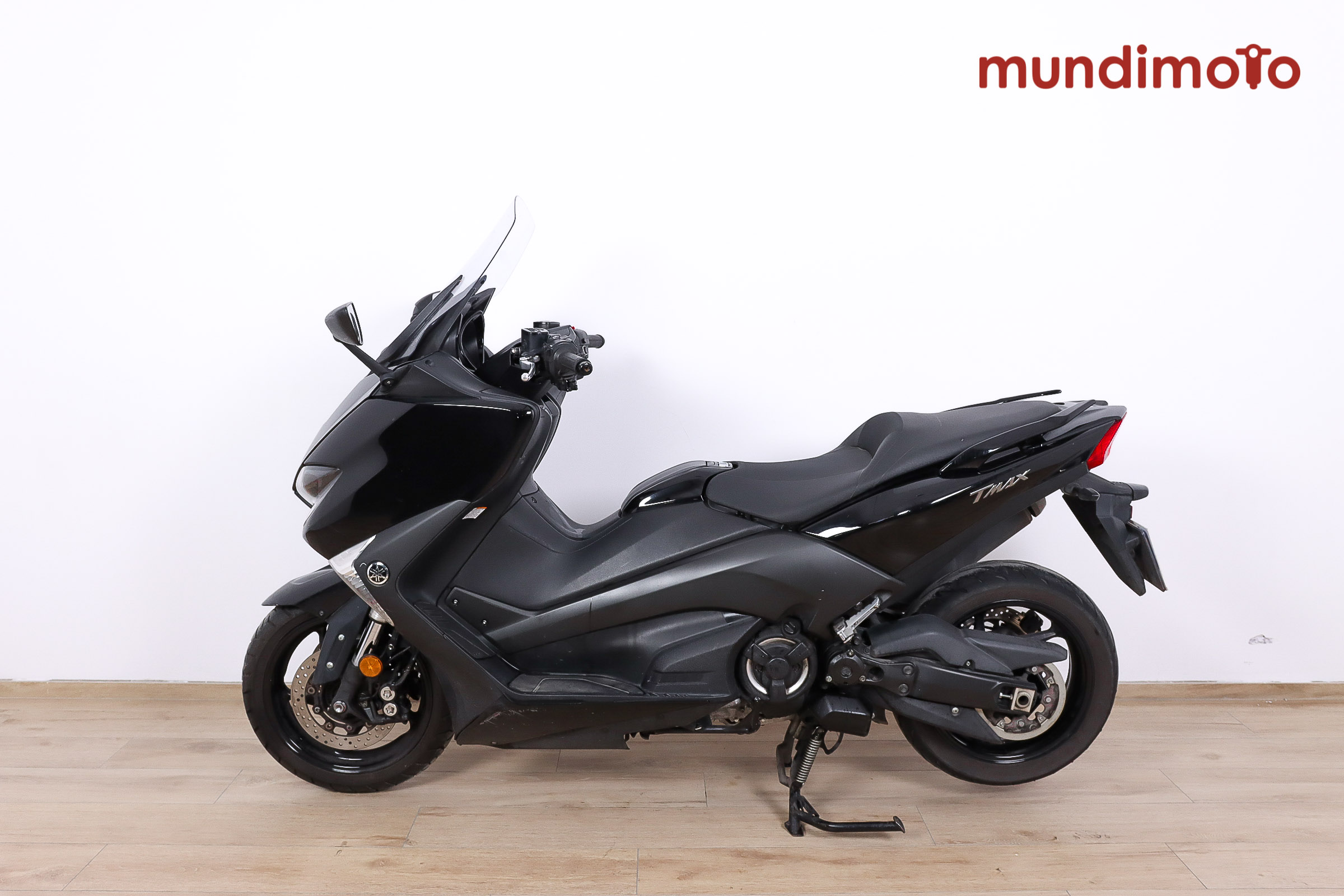 YAMAHA T-Max 530 ABS SX promoYAMAHA6 YAMAHA T-Max 530 ABS SX promoYAMAHA6