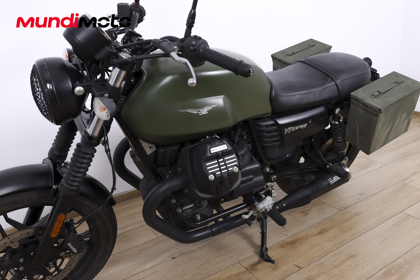 MOTO GUZZI V7 III StoneMOTO GUZZI10 MOTO GUZZI V7 III StoneMOTO GUZZI10