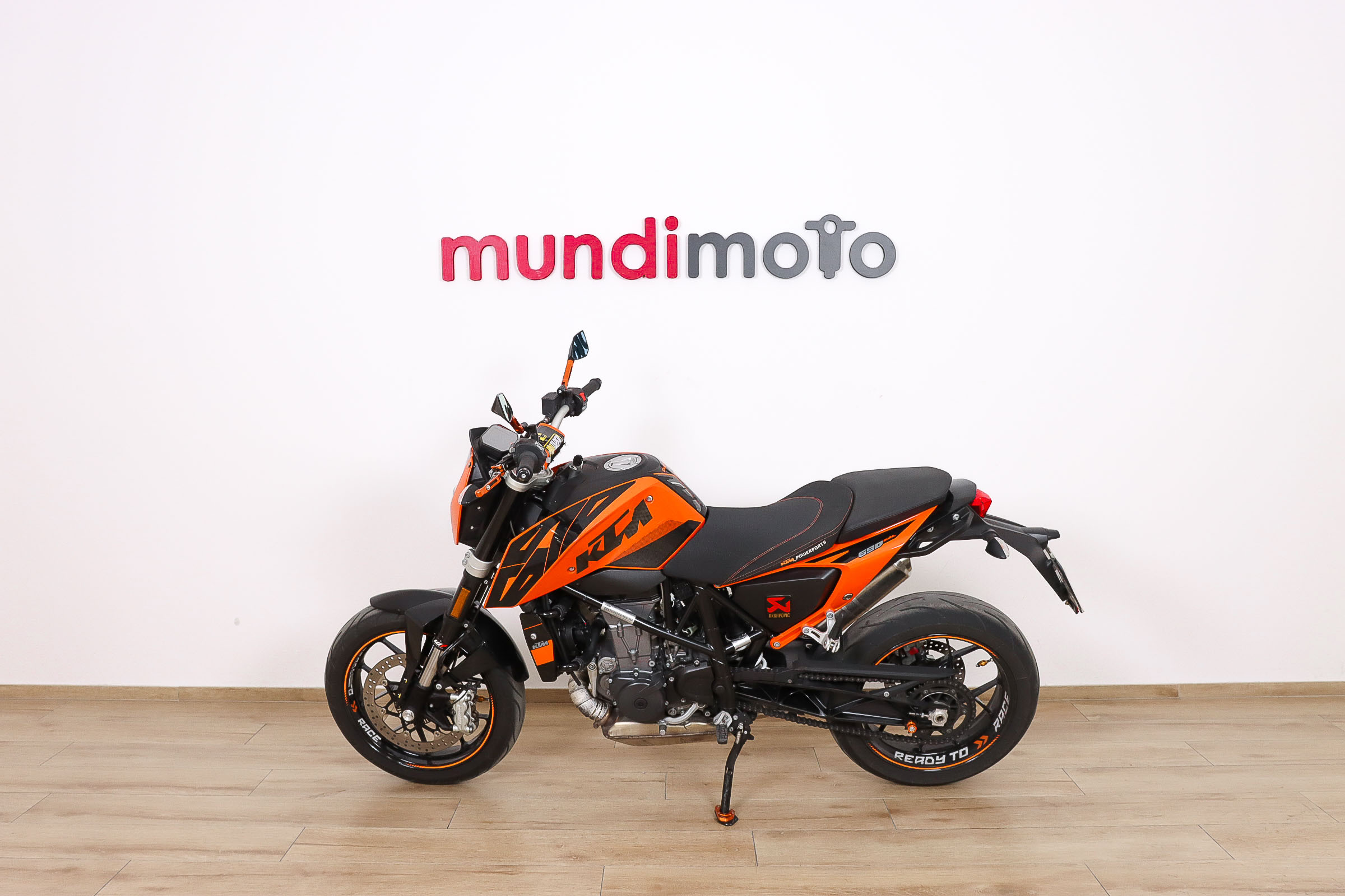 KTM 690 DUKEKTM5 KTM 690 DUKEKTM5