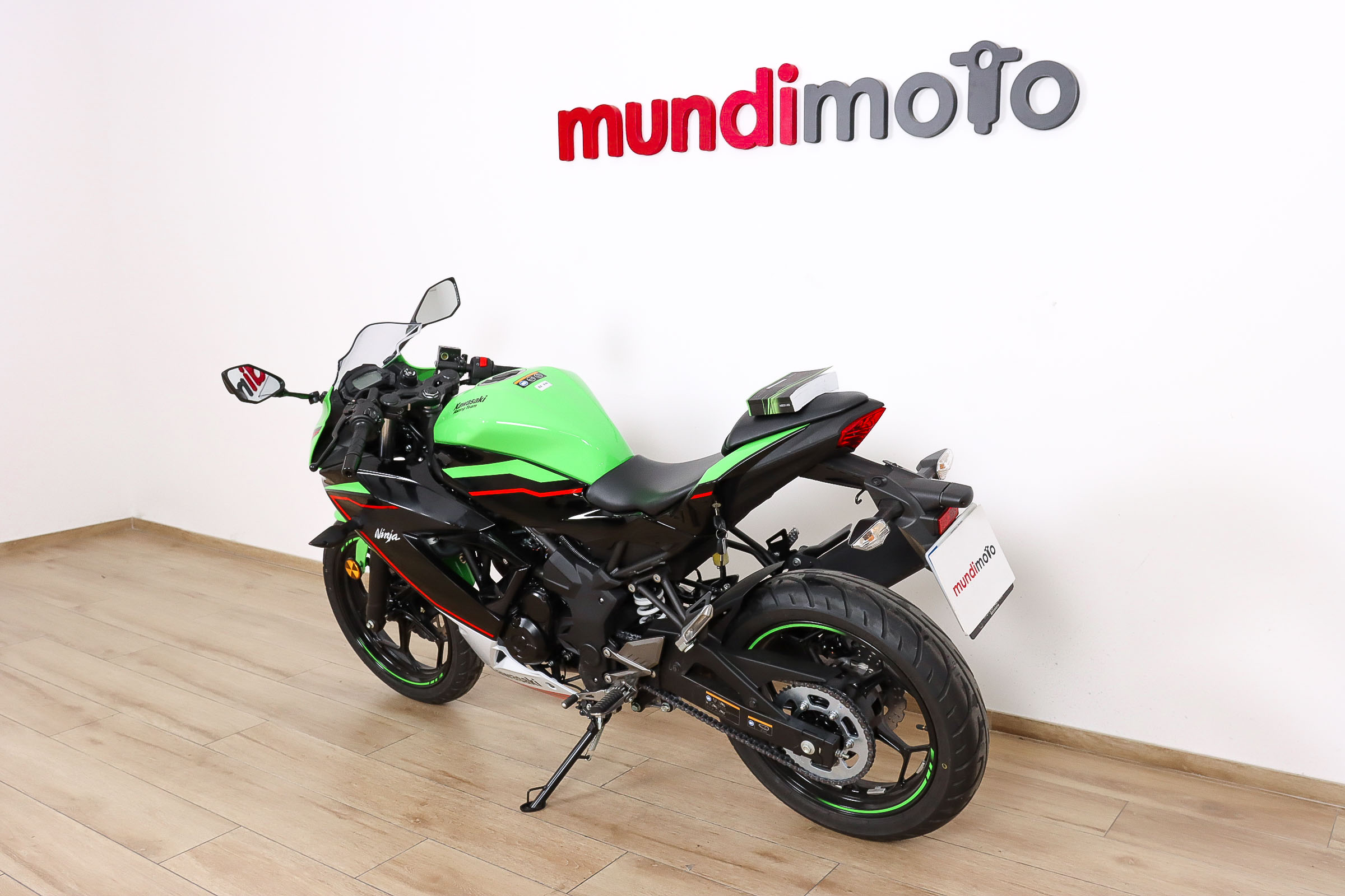 KAWASAKI Ninja 125KAWASAKI9 KAWASAKI Ninja 125KAWASAKI9