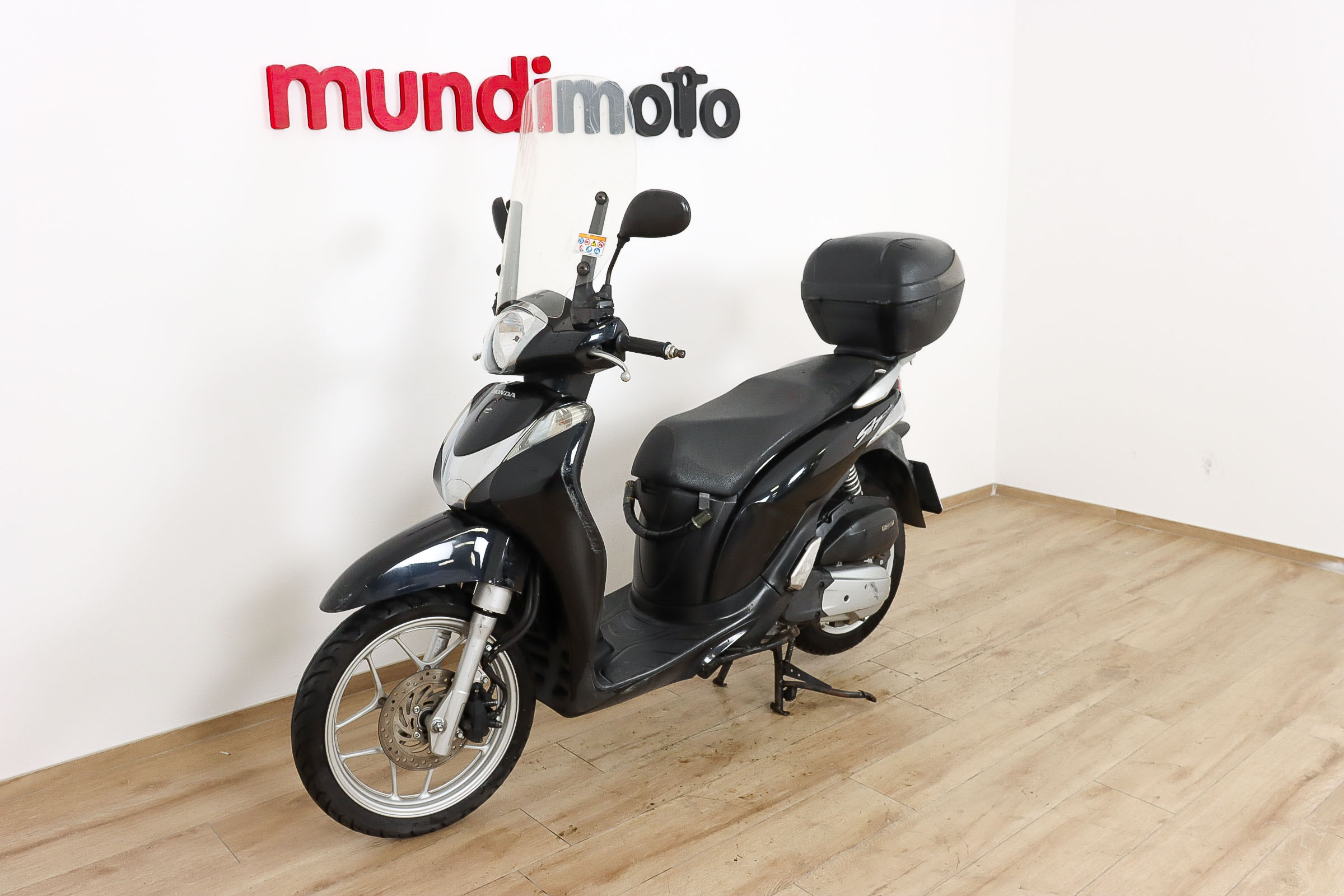 HONDA SH Mode 125HONDA8 HONDA SH Mode 125HONDA8