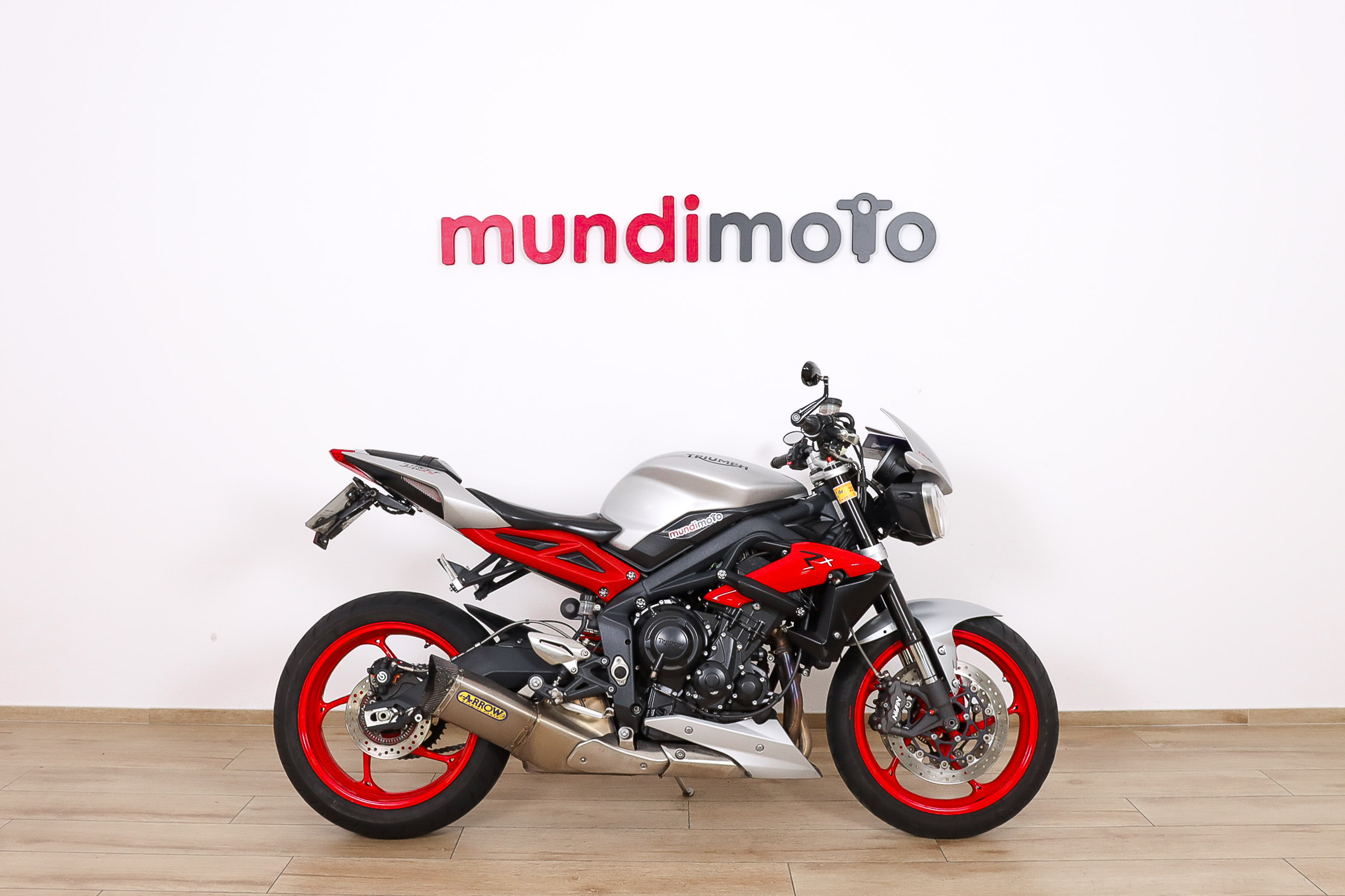 TRIUMPH Street Triple R xTRIUMPH0 TRIUMPH Street Triple R xTRIUMPH0