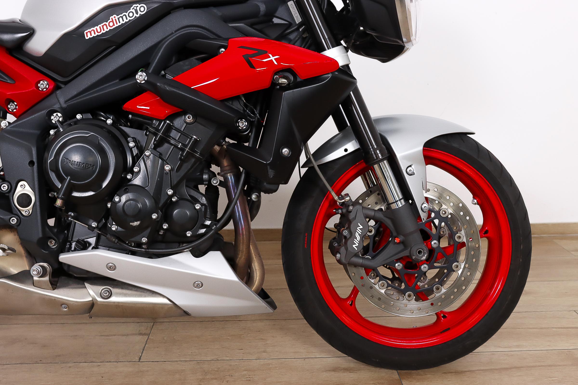 TRIUMPH Street Triple R xTRIUMPH4 TRIUMPH Street Triple R xTRIUMPH4