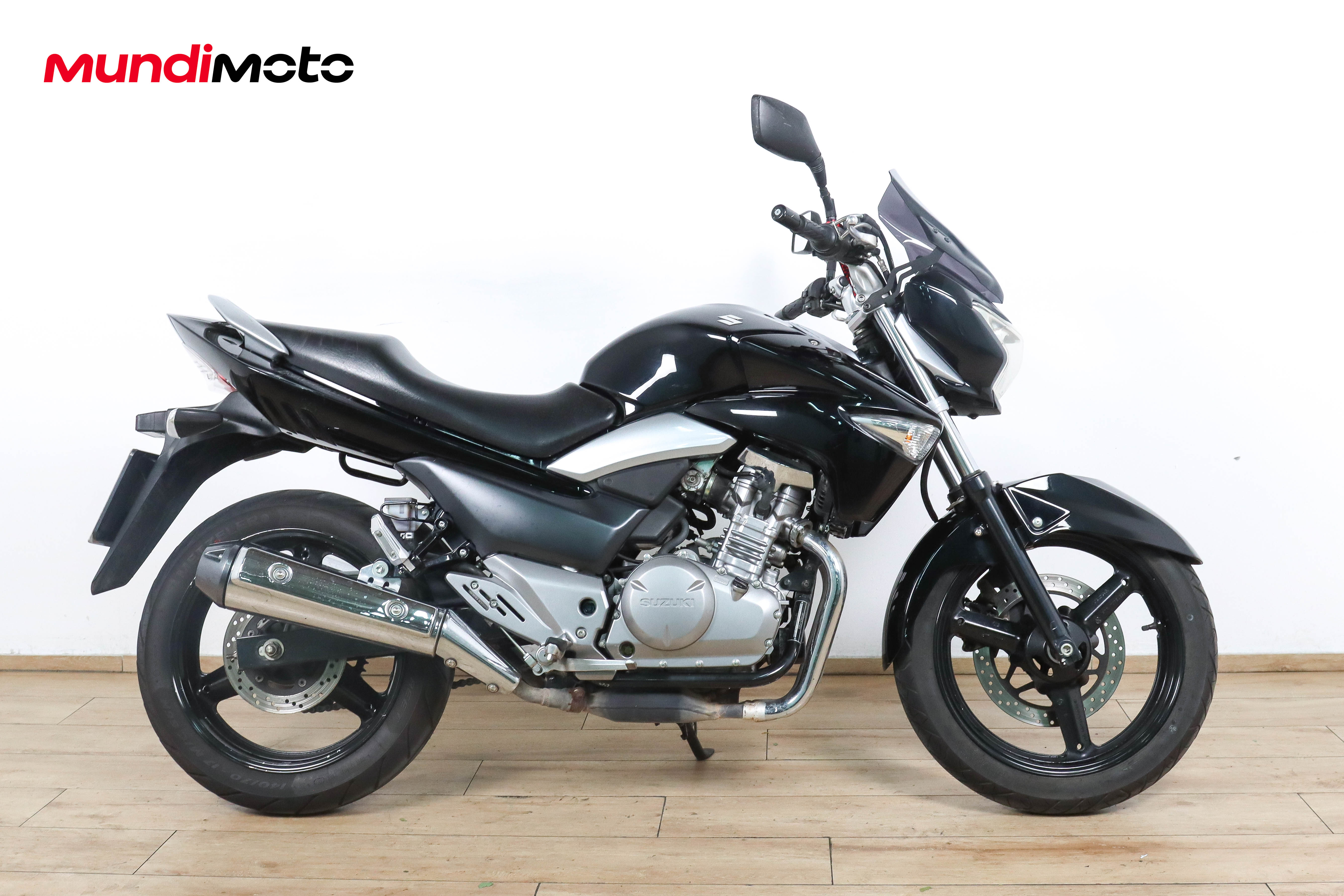 SUZUKI Inazuma 250SUZUKI0 SUZUKI Inazuma 250SUZUKI0