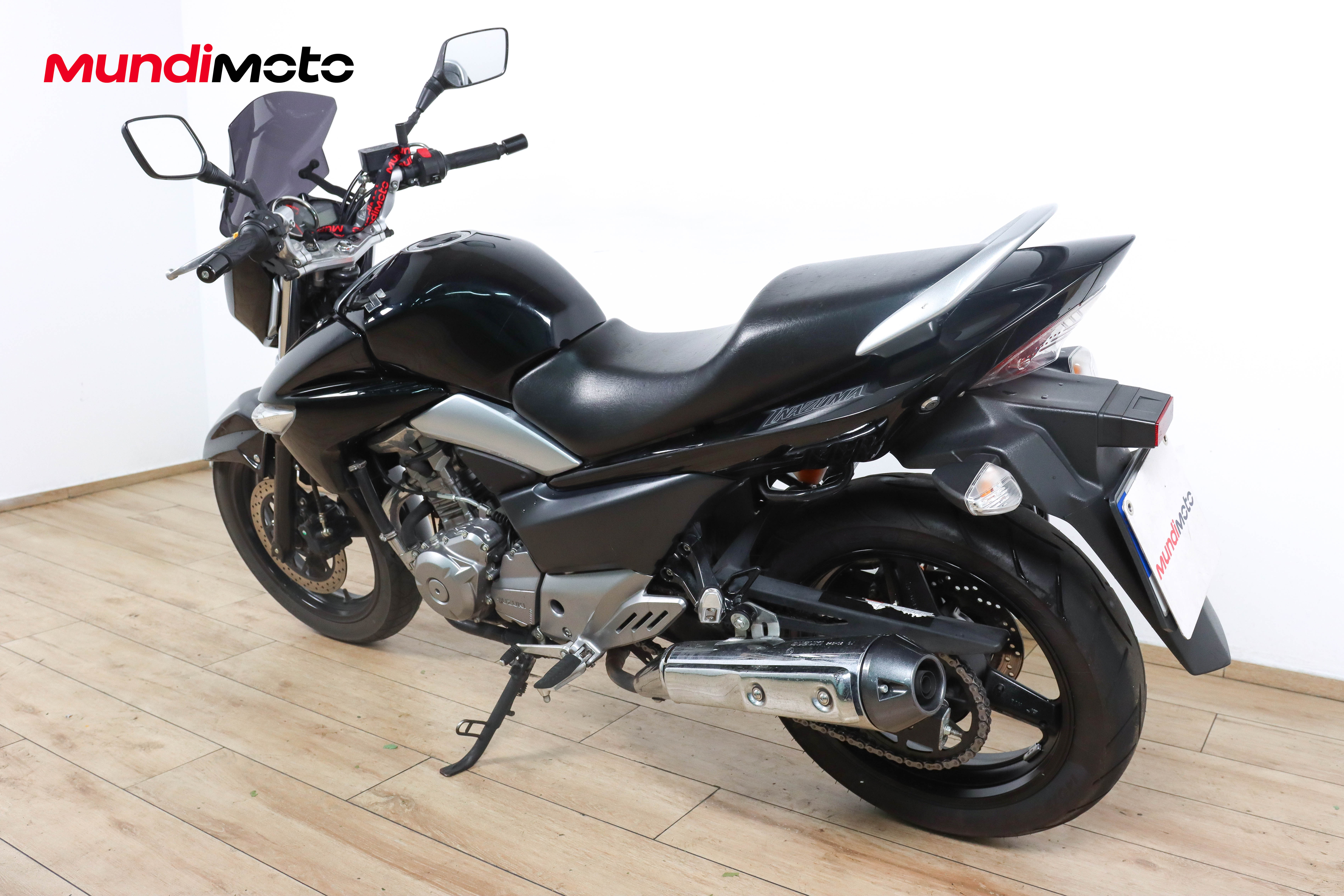 SUZUKI Inazuma 250SUZUKI6 SUZUKI Inazuma 250SUZUKI6