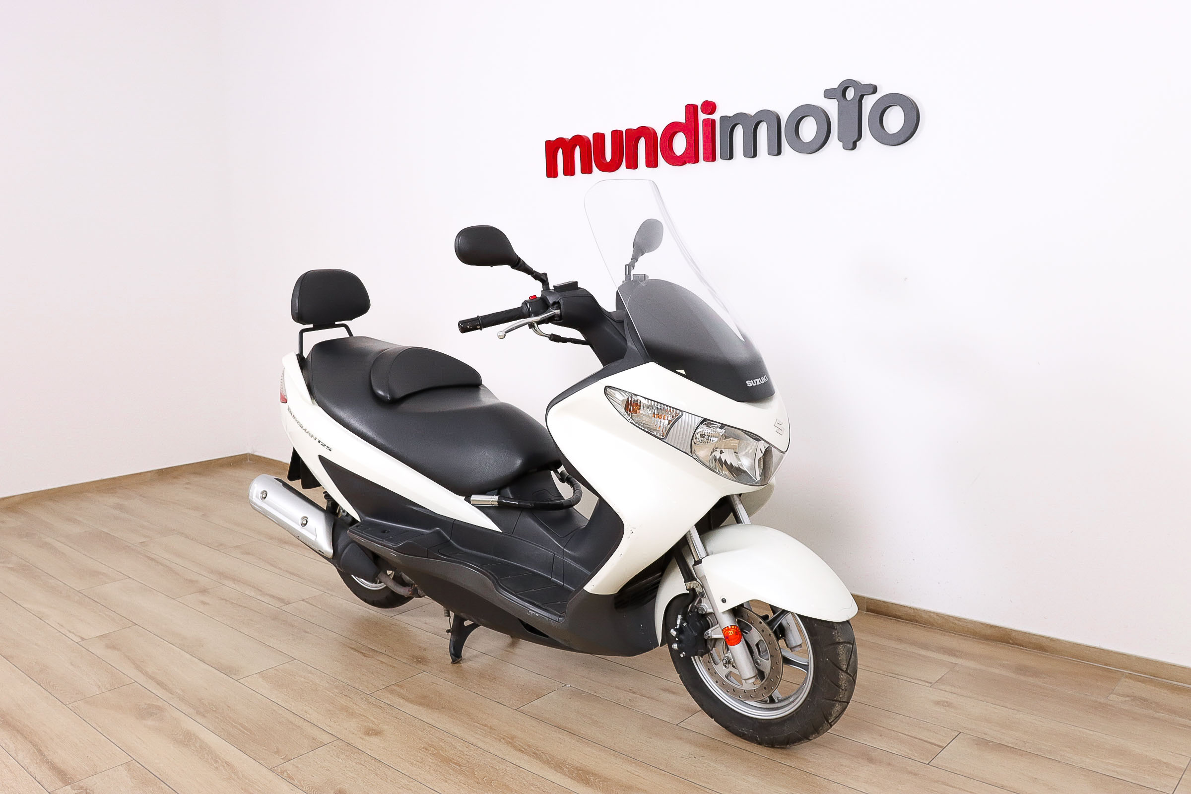 SUZUKI BURGMAN 125SUZUKI1 SUZUKI BURGMAN 125SUZUKI1