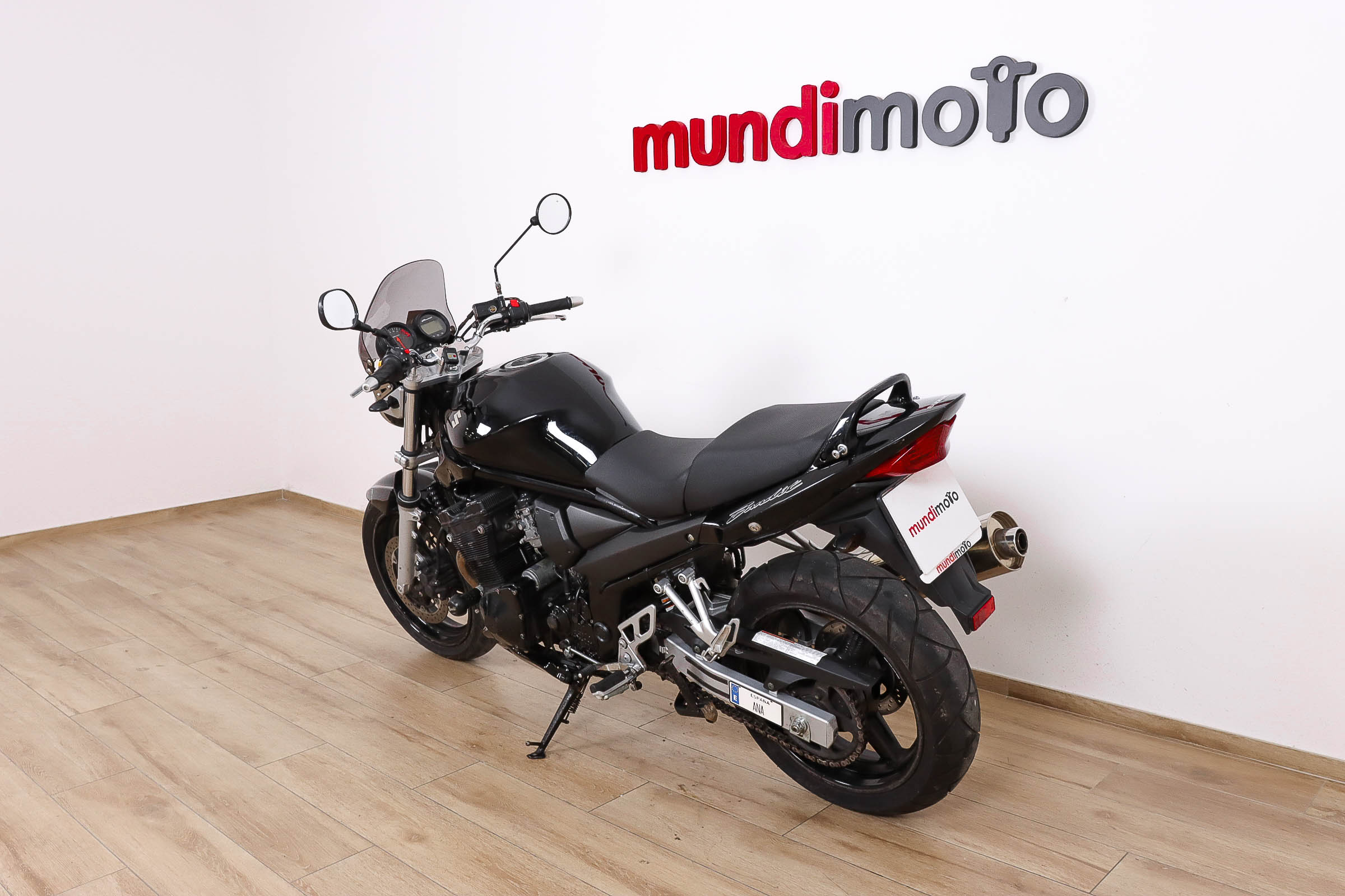SUZUKI GSF Bandit 650 promoSUZUKI9 SUZUKI GSF Bandit 650 promoSUZUKI9