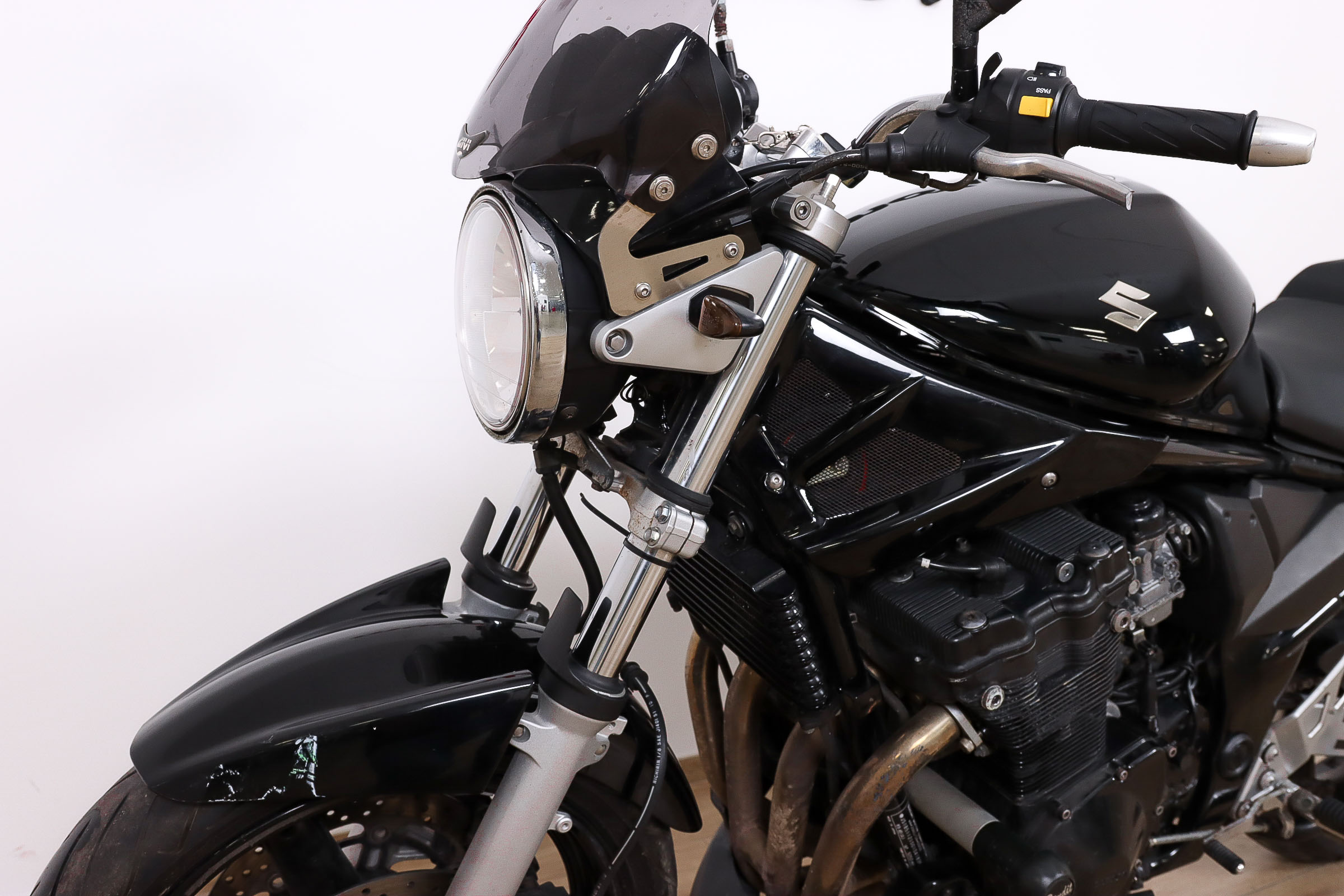 SUZUKI GSF Bandit 650 promoSUZUKI13 SUZUKI GSF Bandit 650 promoSUZUKI13